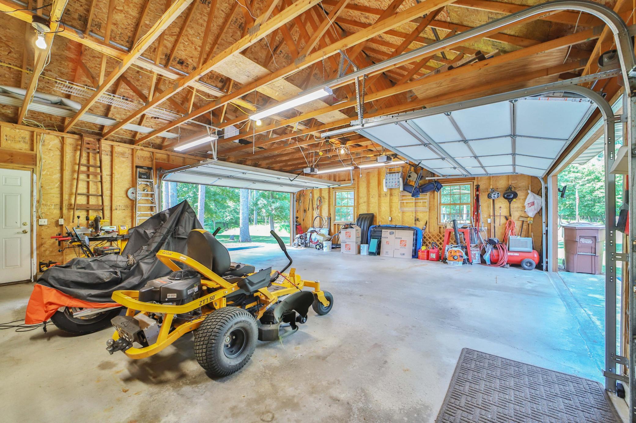 main property photo 70
