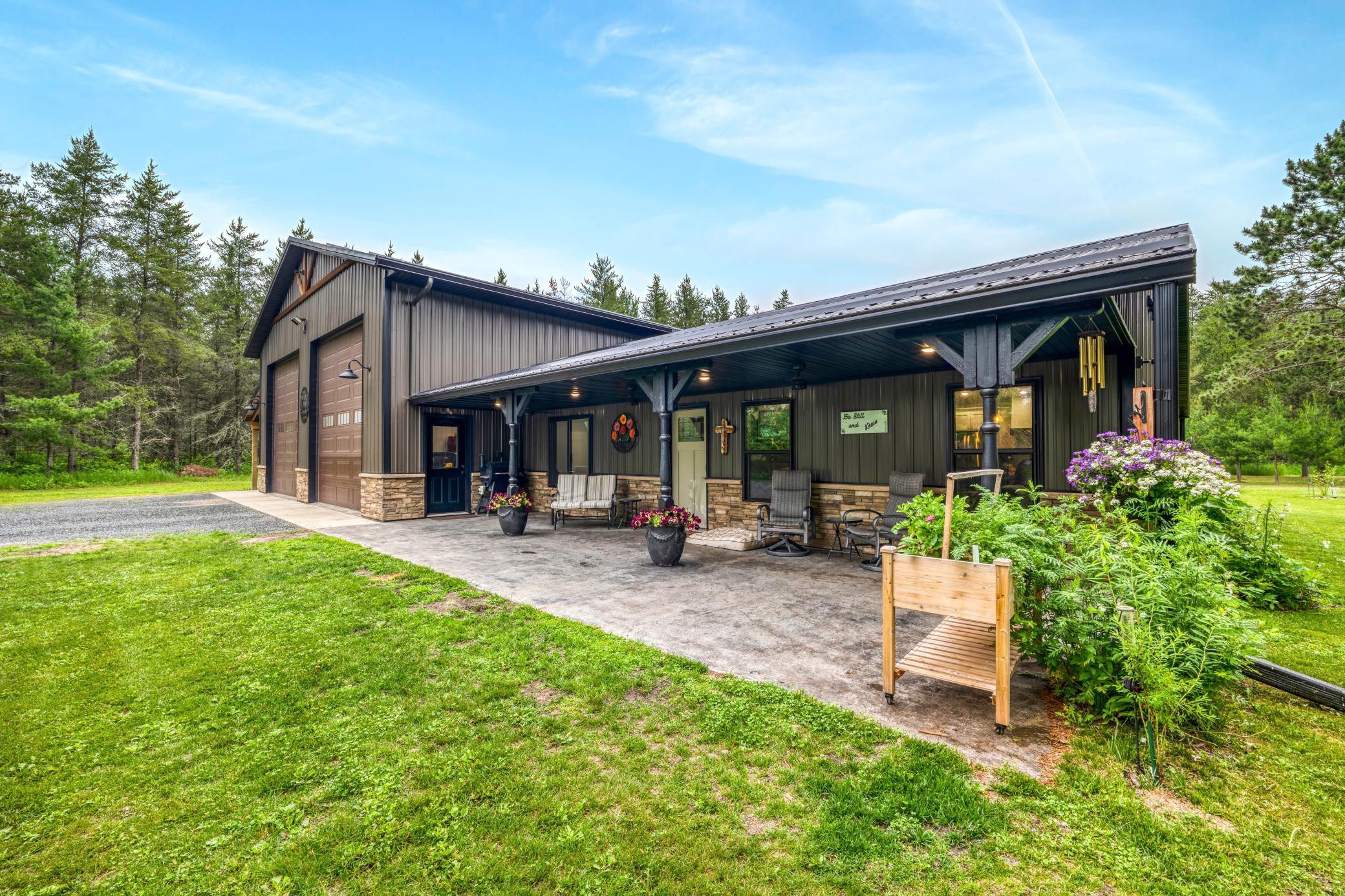 main property photo 44