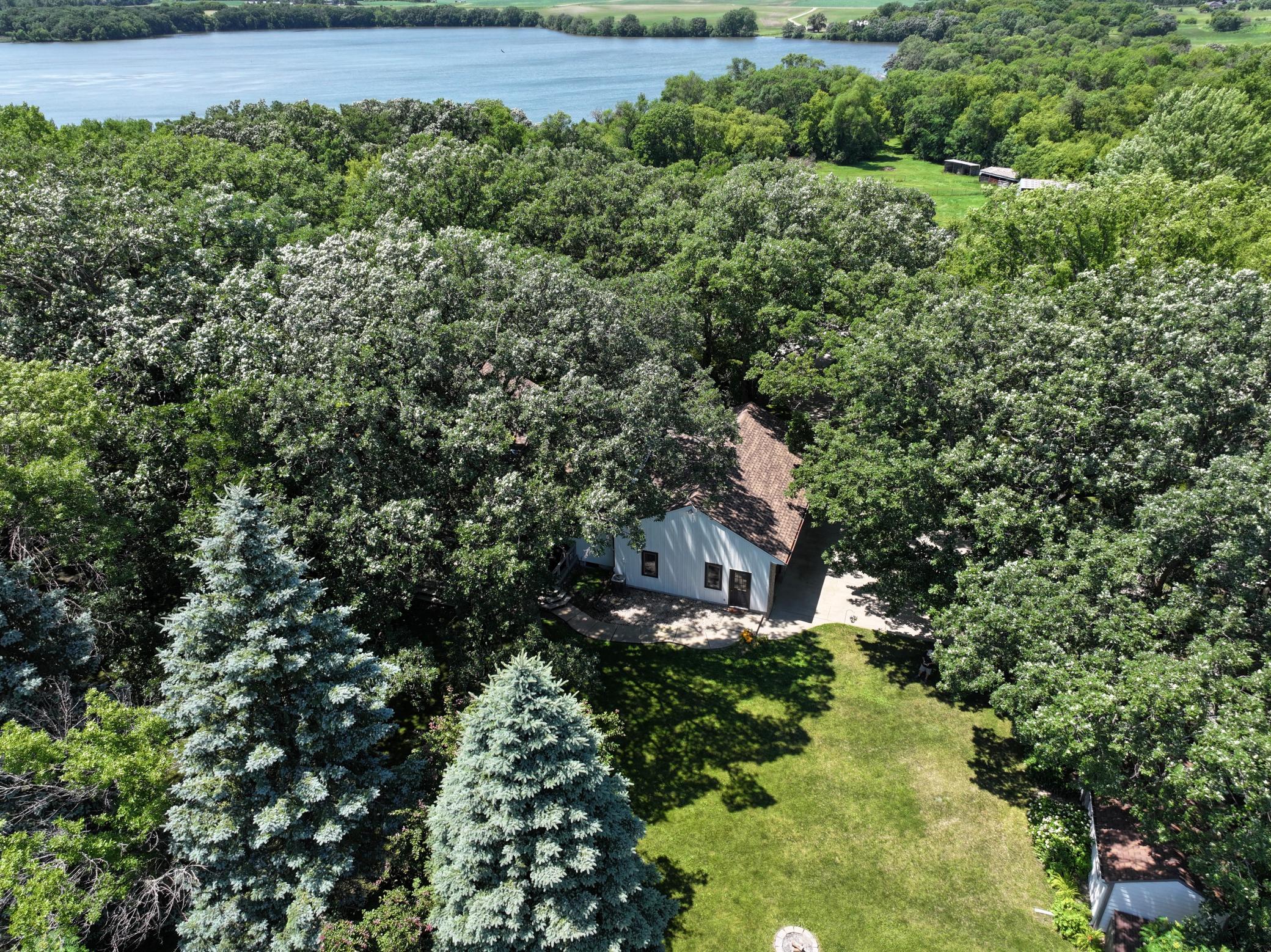 main property photo 13