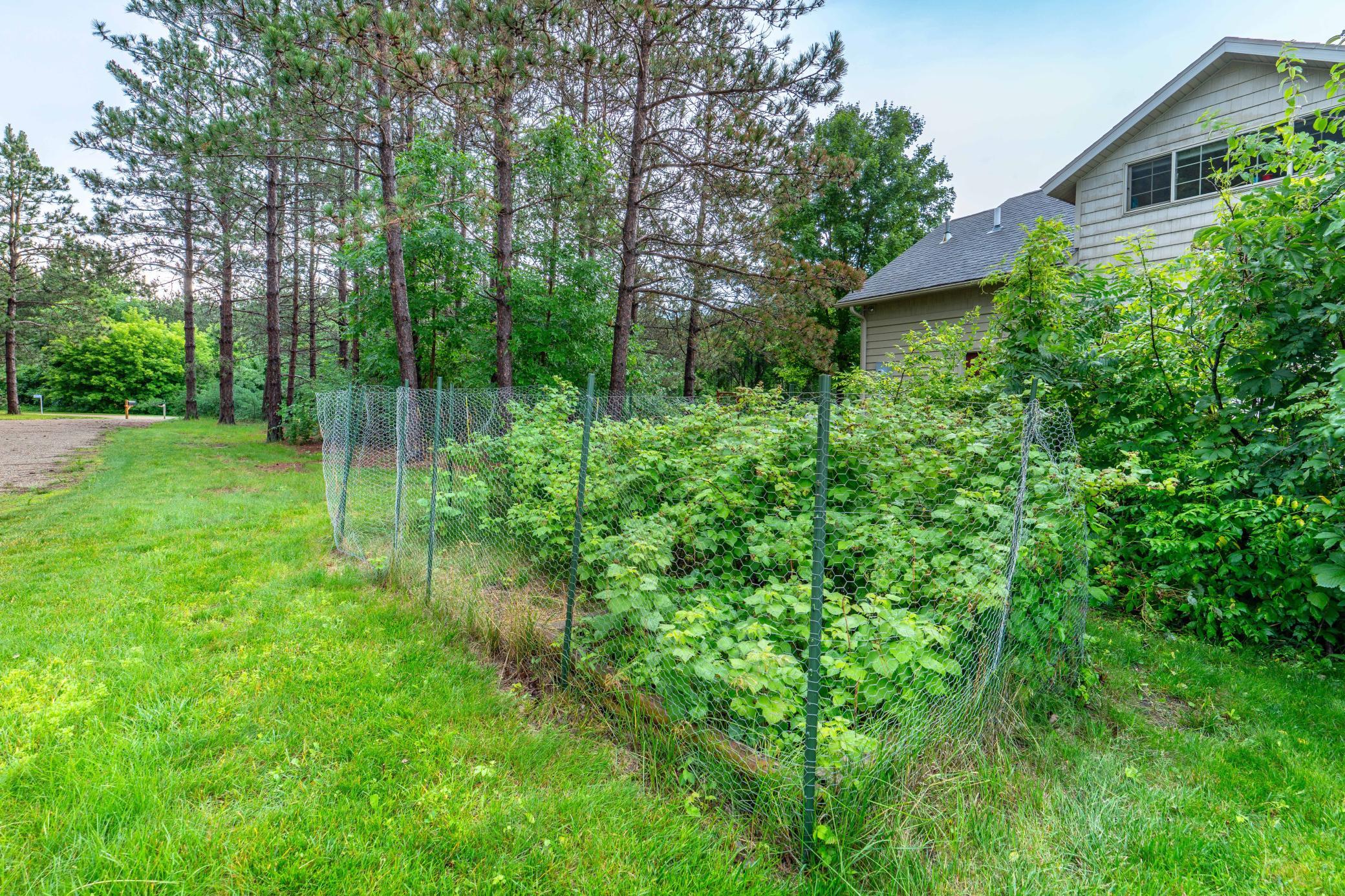 main property photo 12