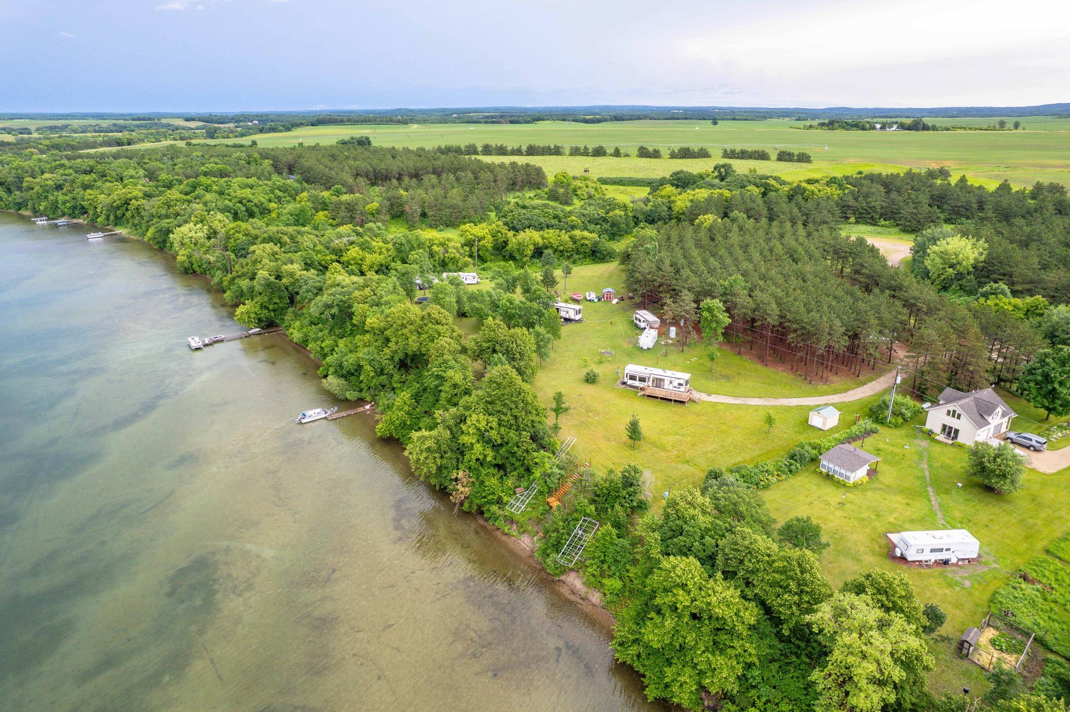 main property photo 39