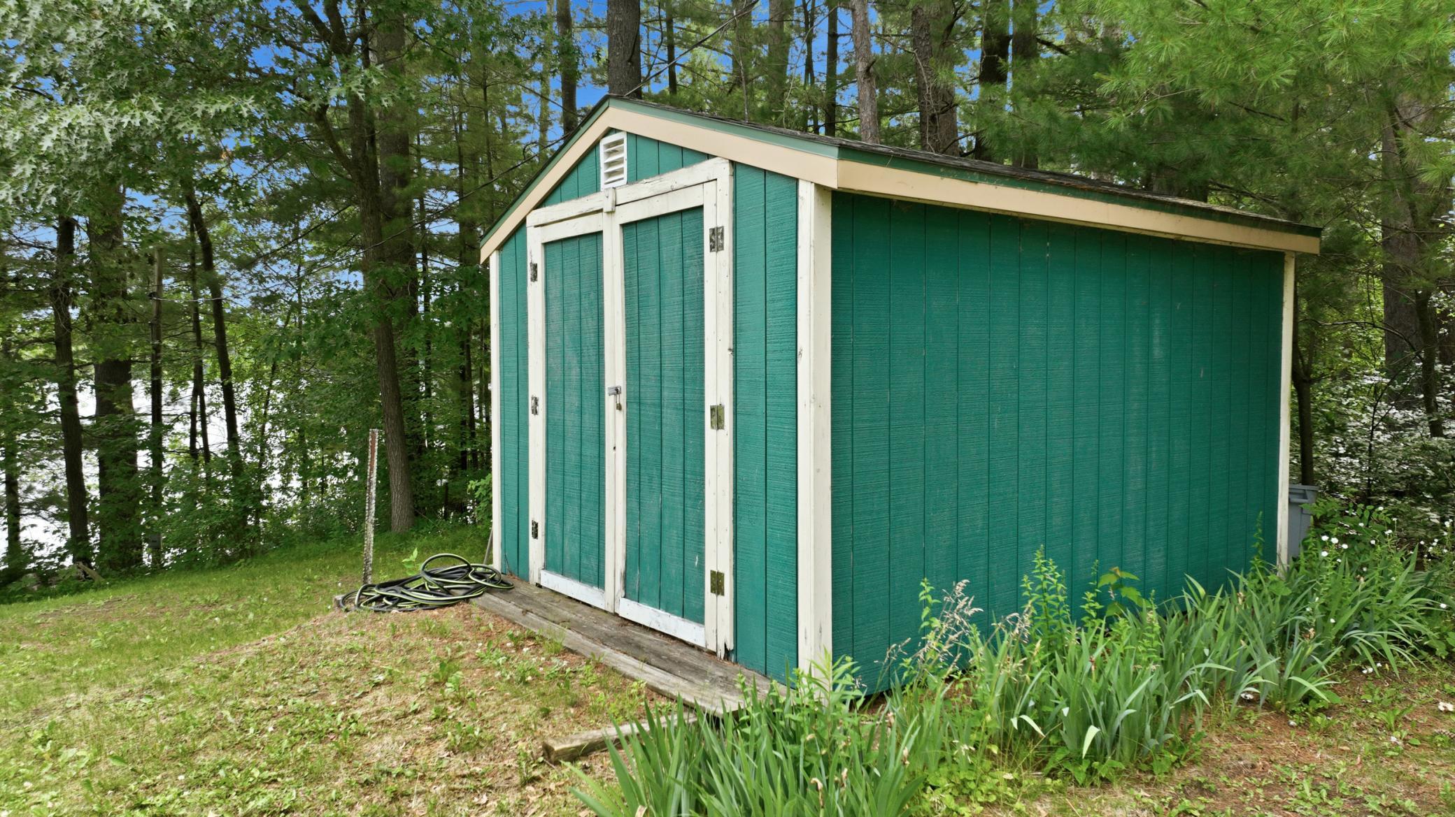 main property photo 36