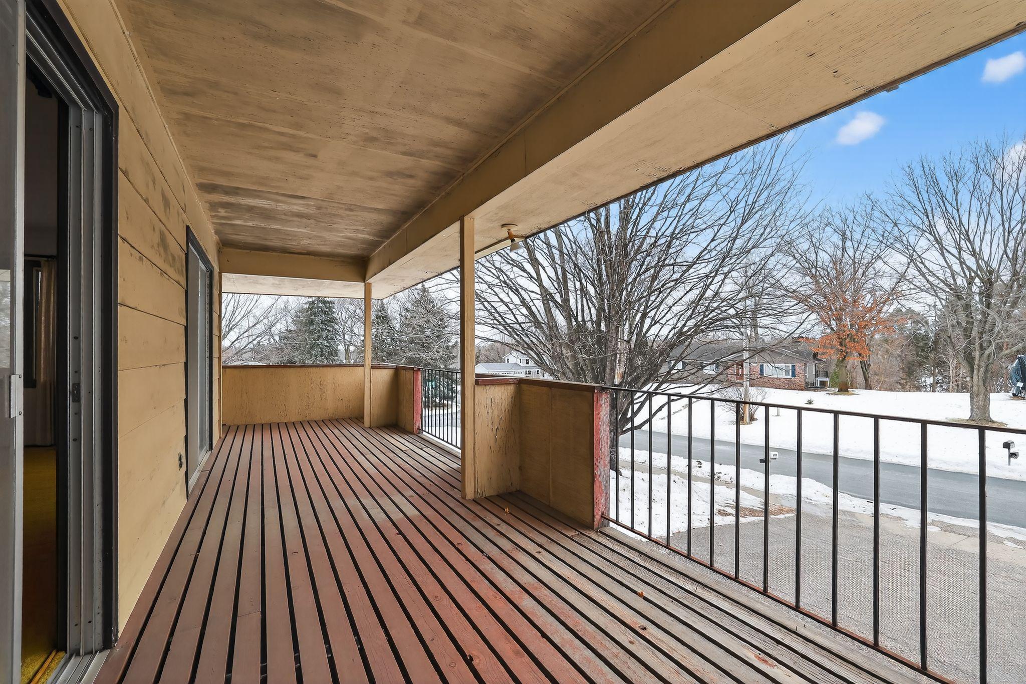 main property photo 24