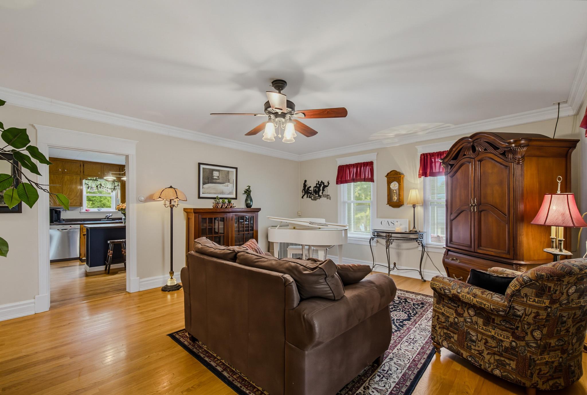 main property photo 21