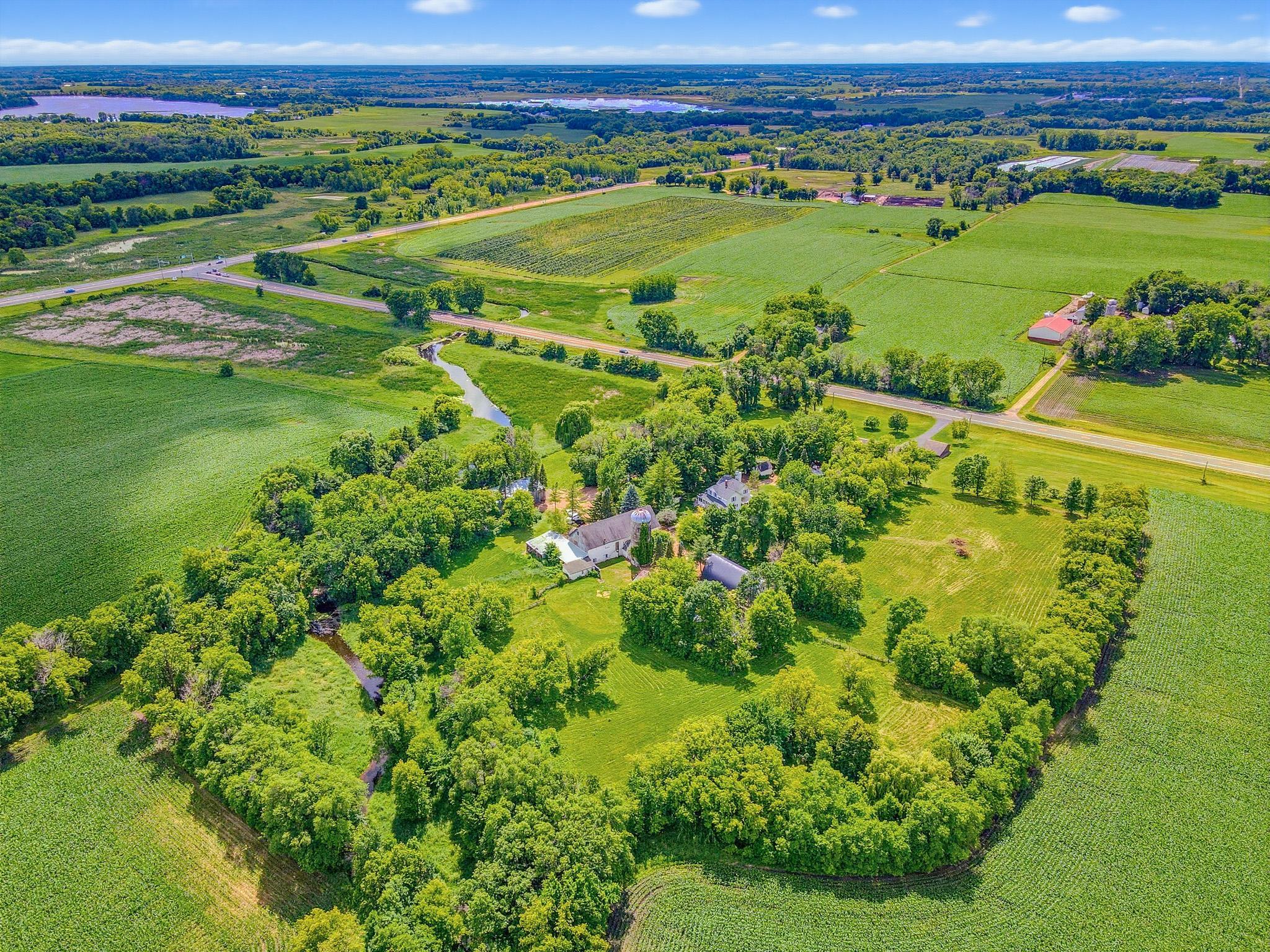 main property photo 88