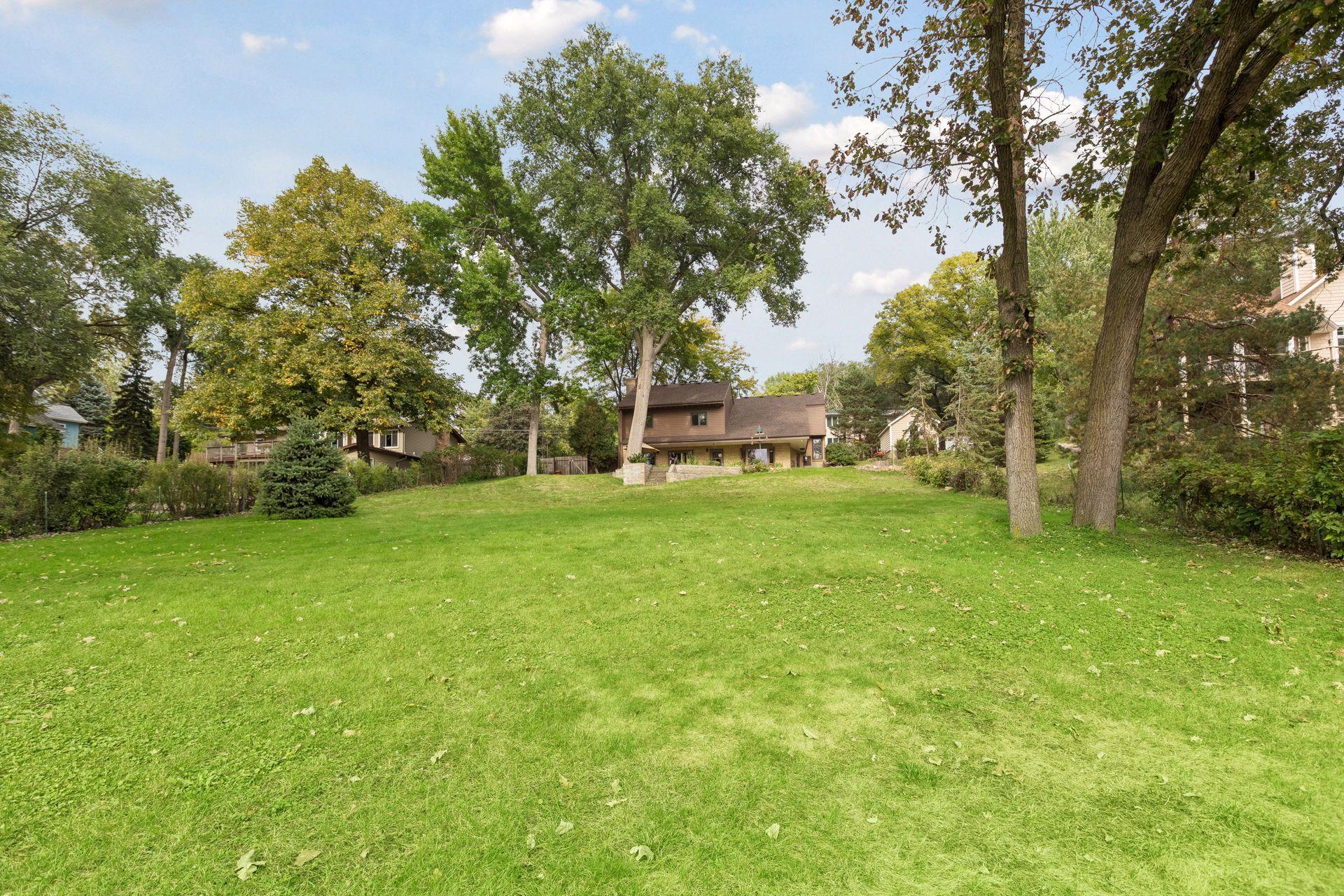 main property photo 45