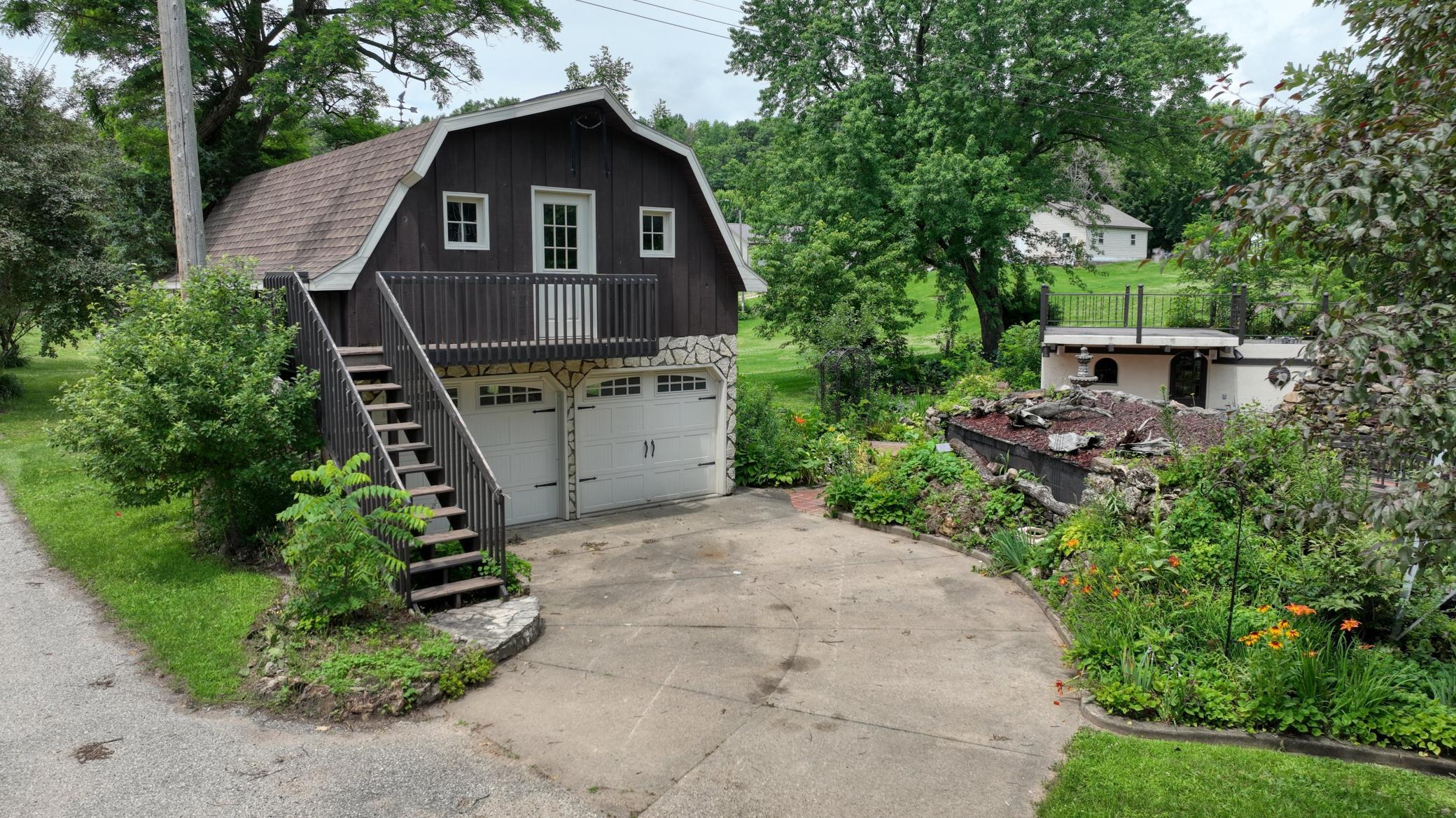 main property photo 64