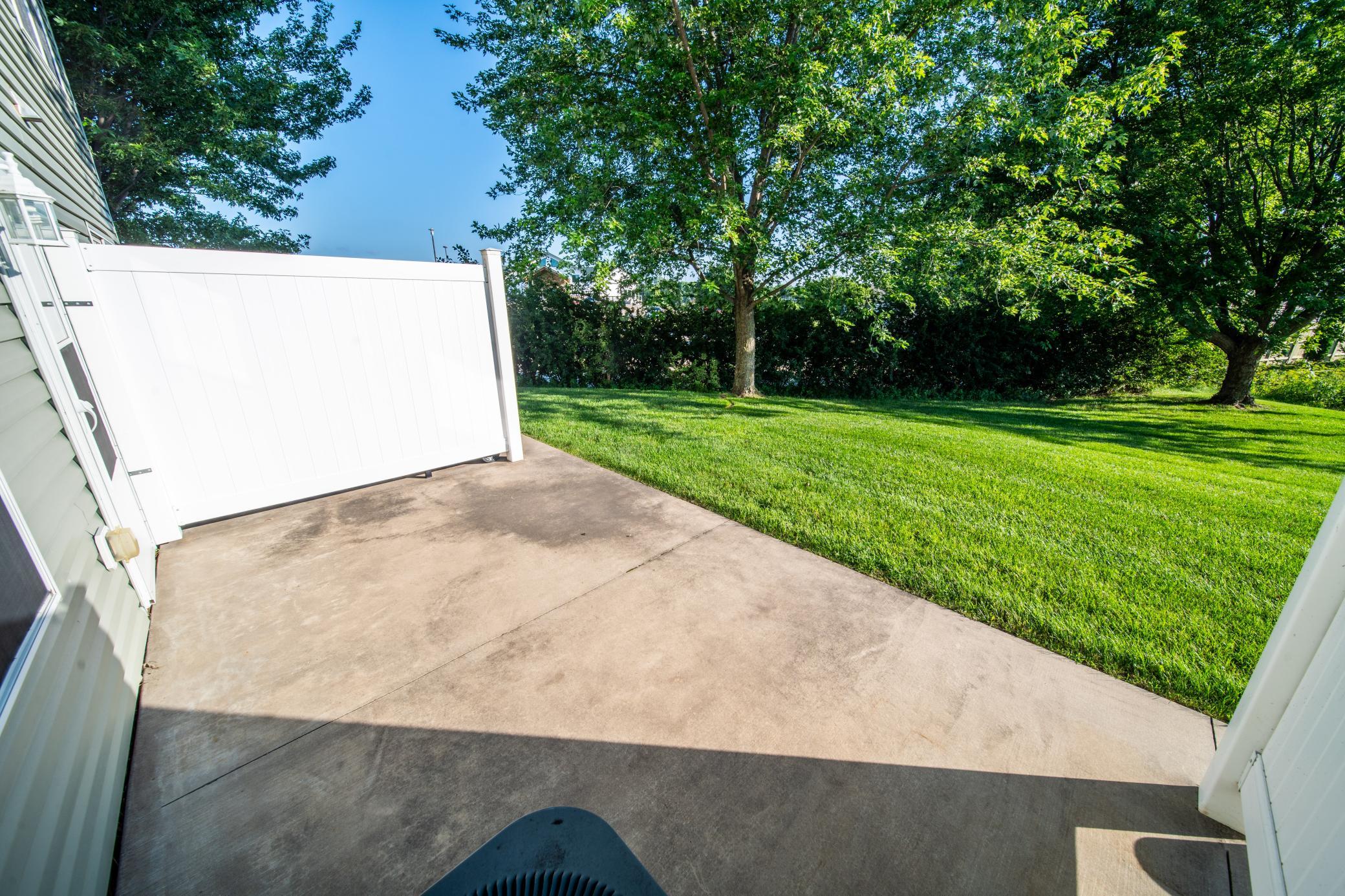 main property photo 23