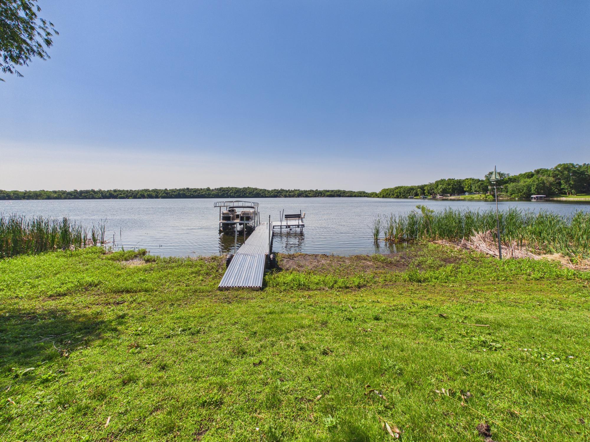 main property photo 22