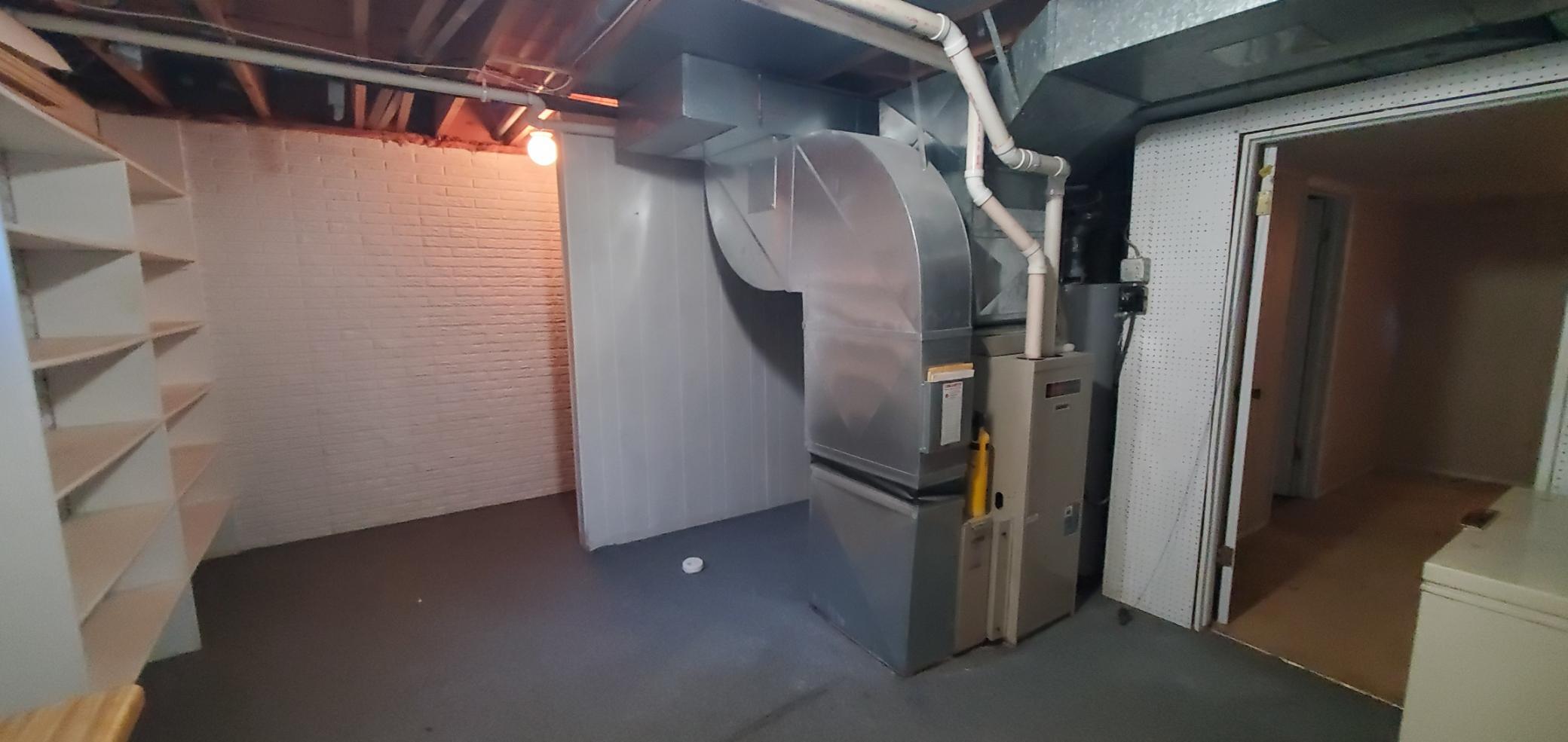 main property photo 25