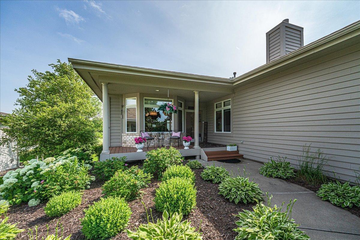 main property photo 40