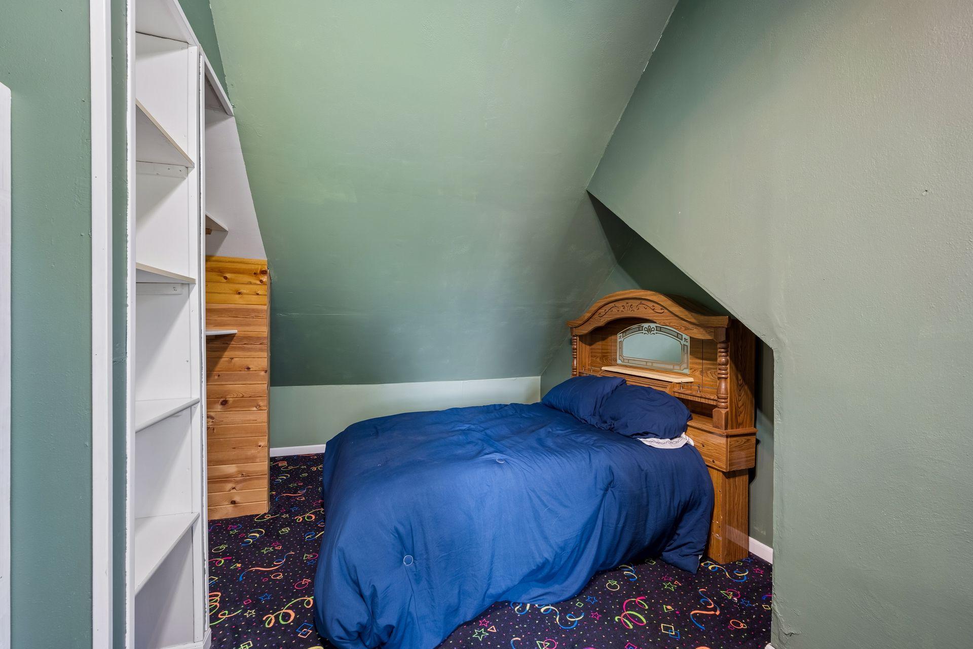 main property photo 29