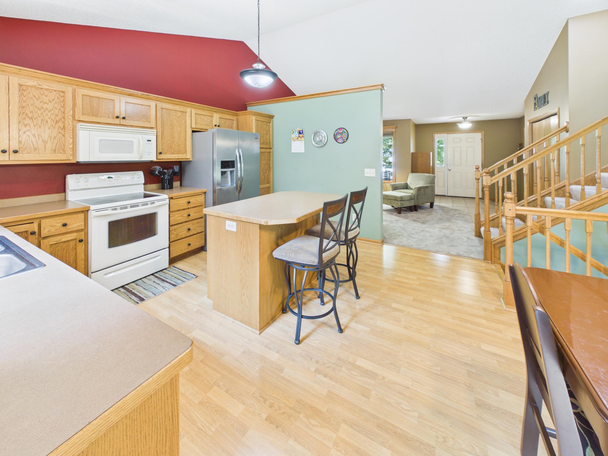 main property photo 11