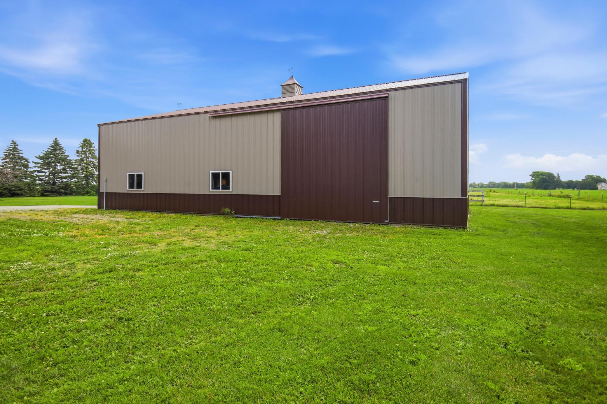 main property photo 17