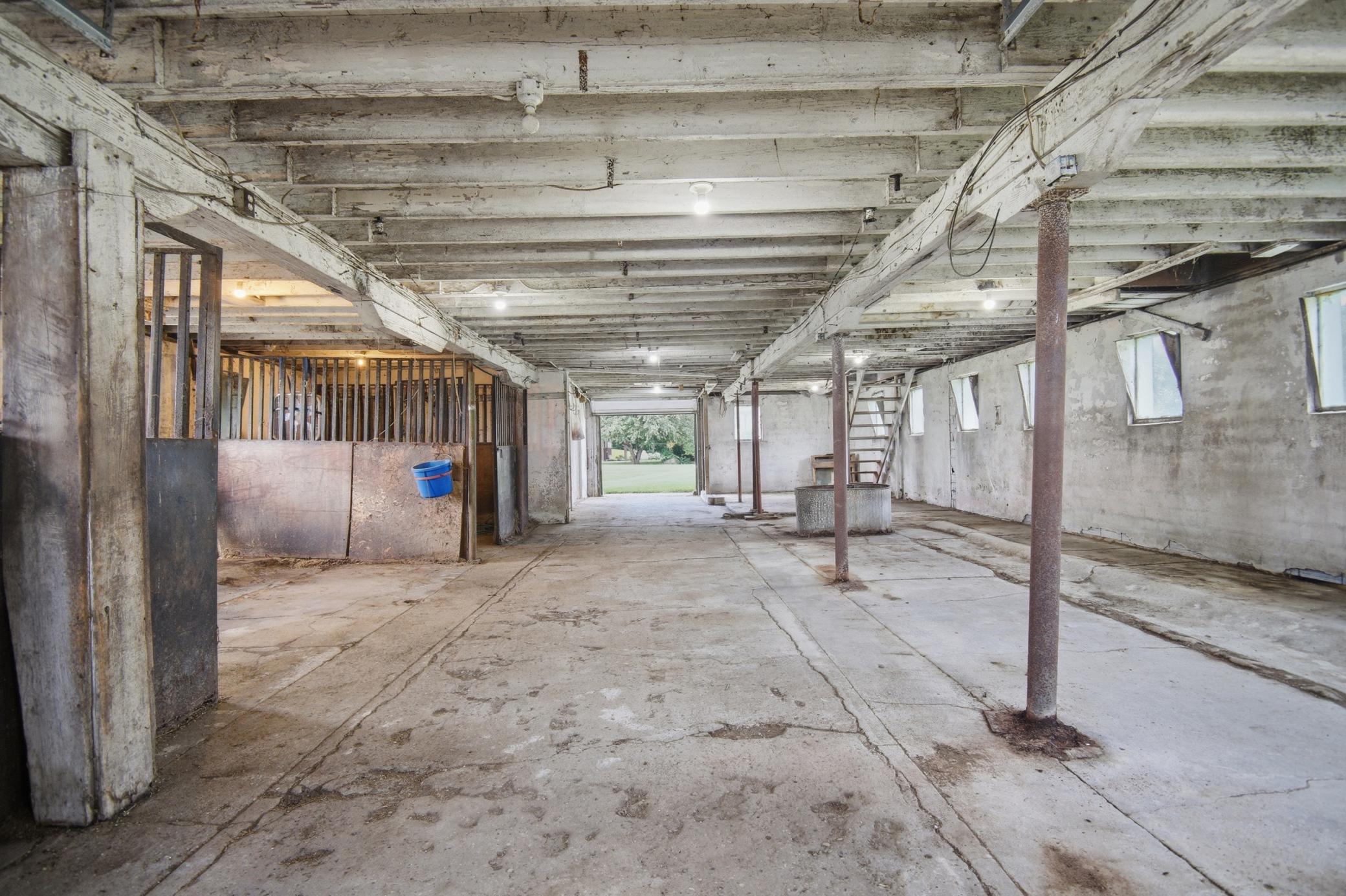 main property photo 54