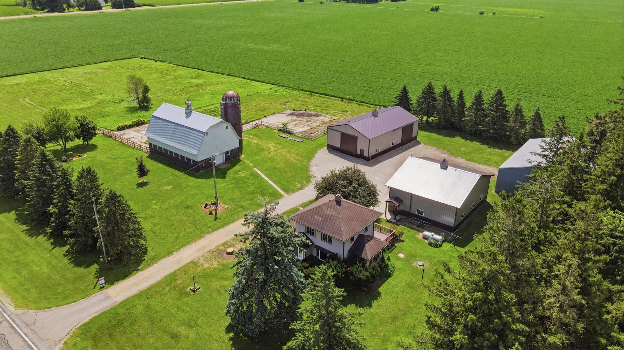 main property photo 61
