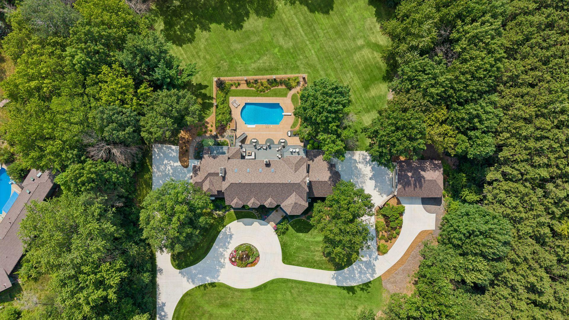 main property photo 179