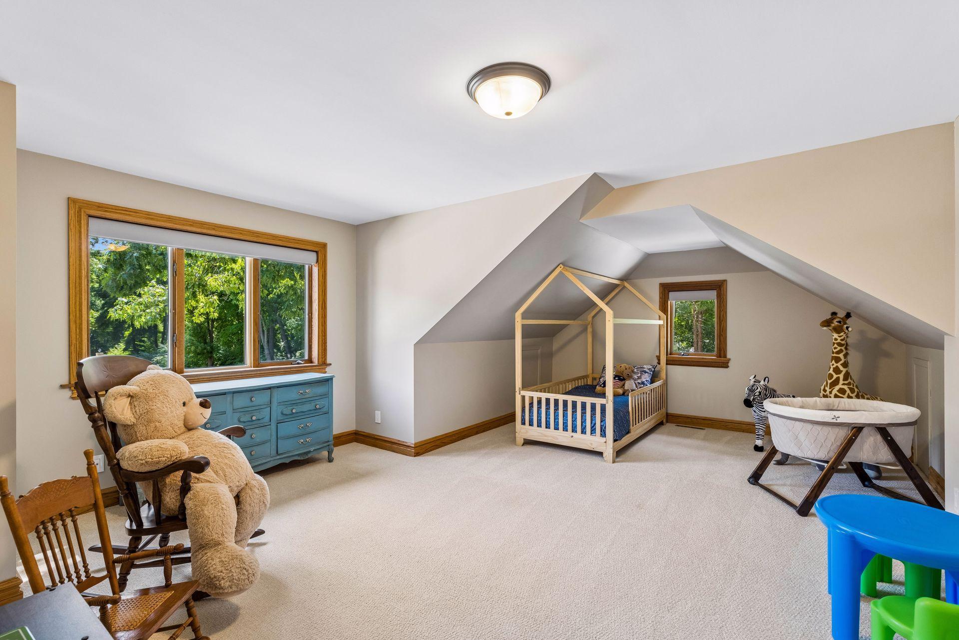 main property photo 94