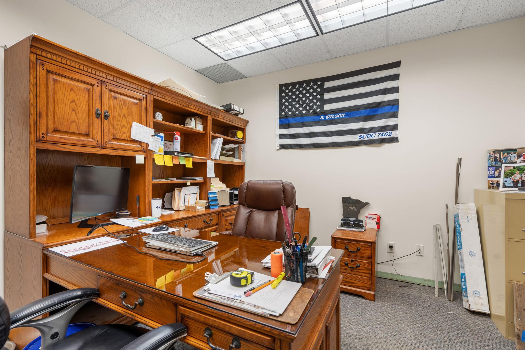 main property photo 25
