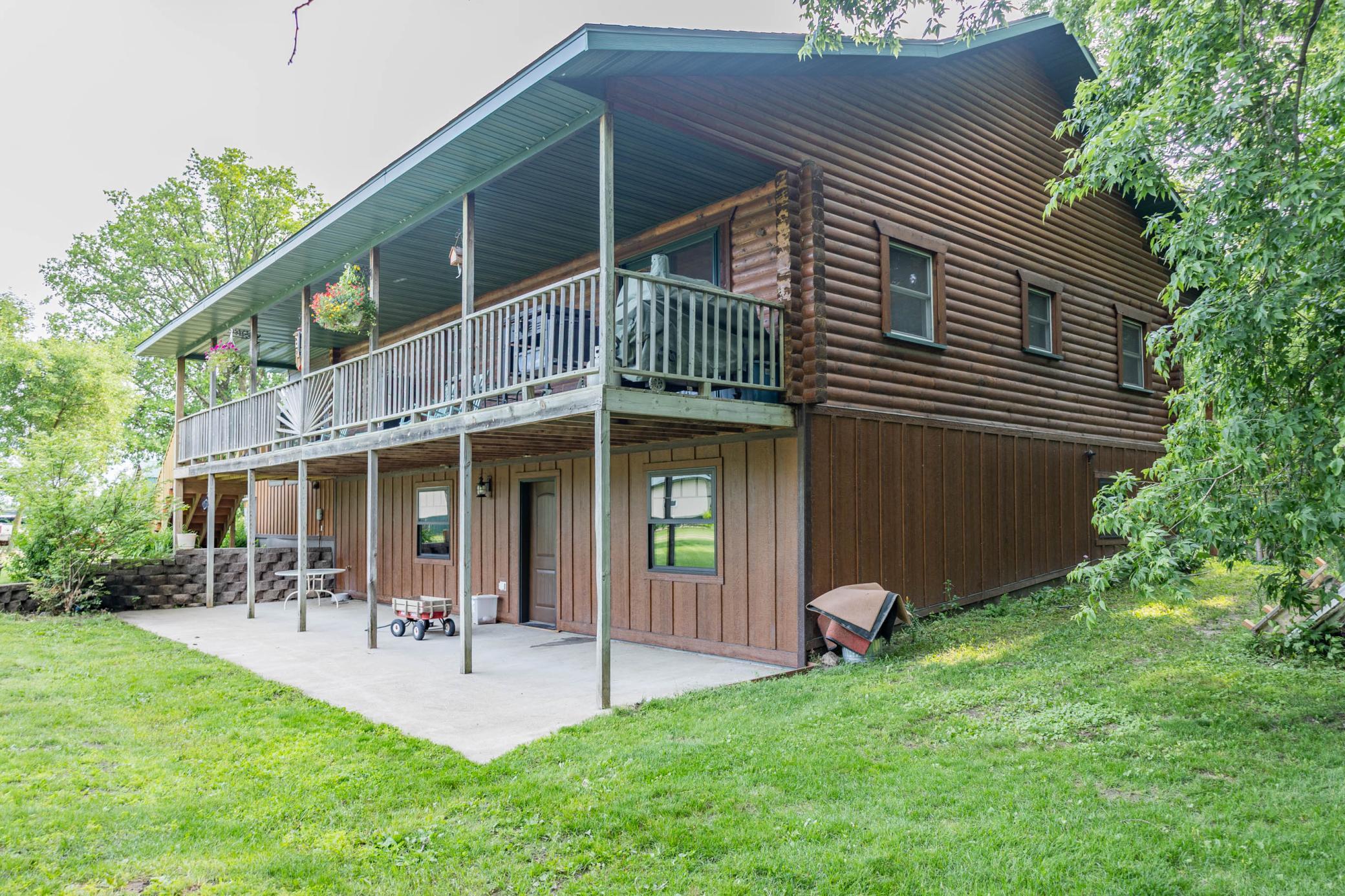 main property photo 23