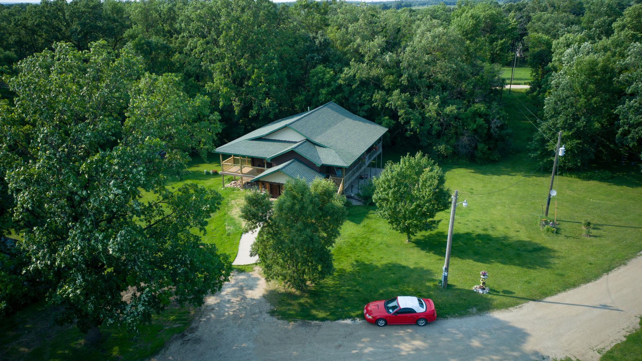 main property photo 6