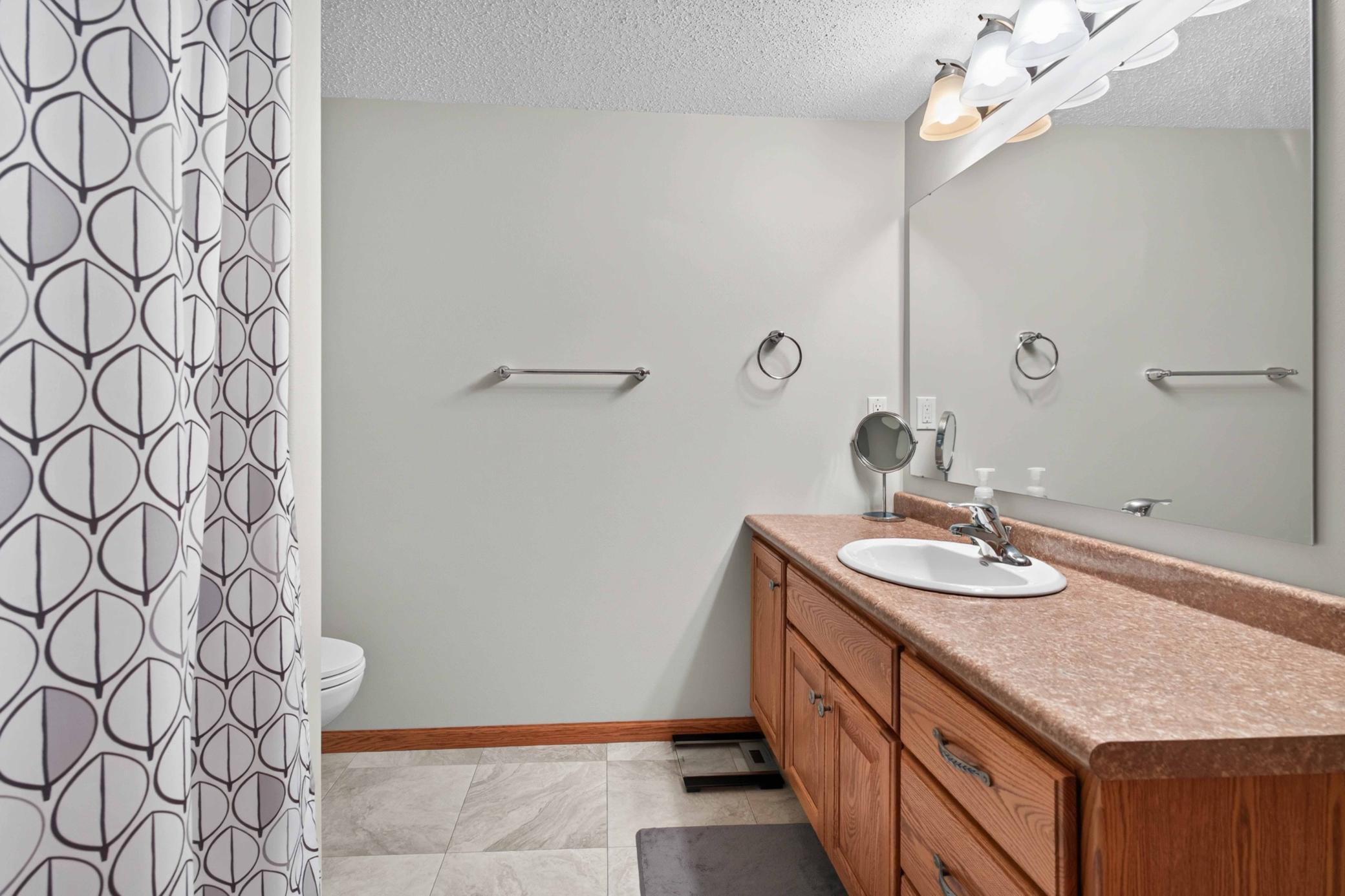 main property photo 70