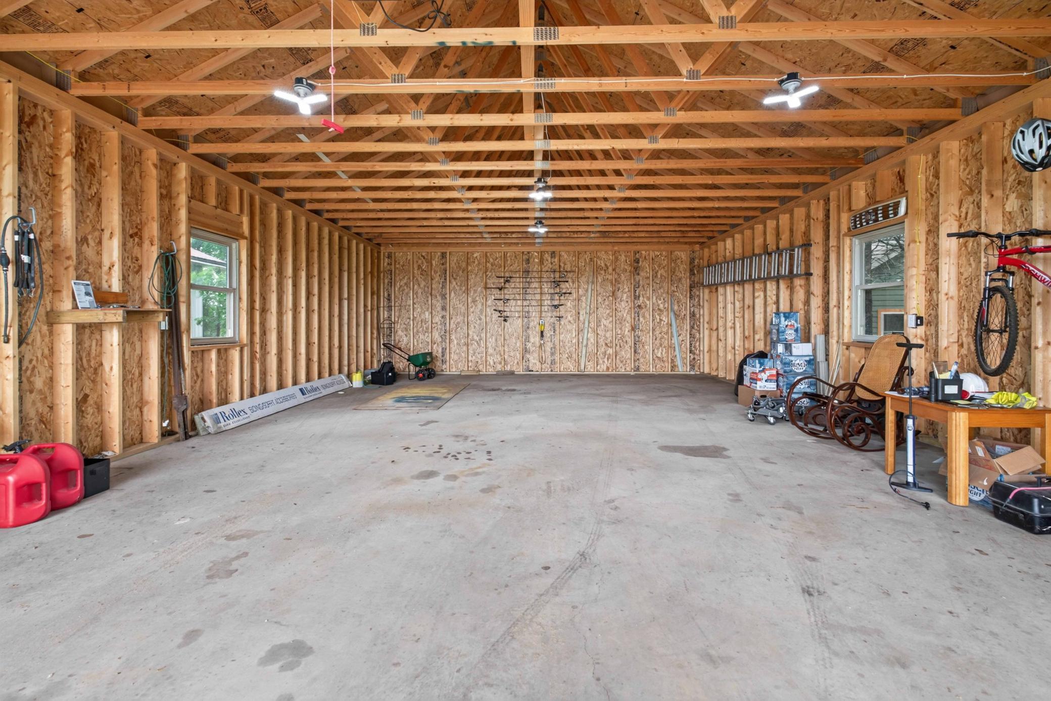 main property photo 80