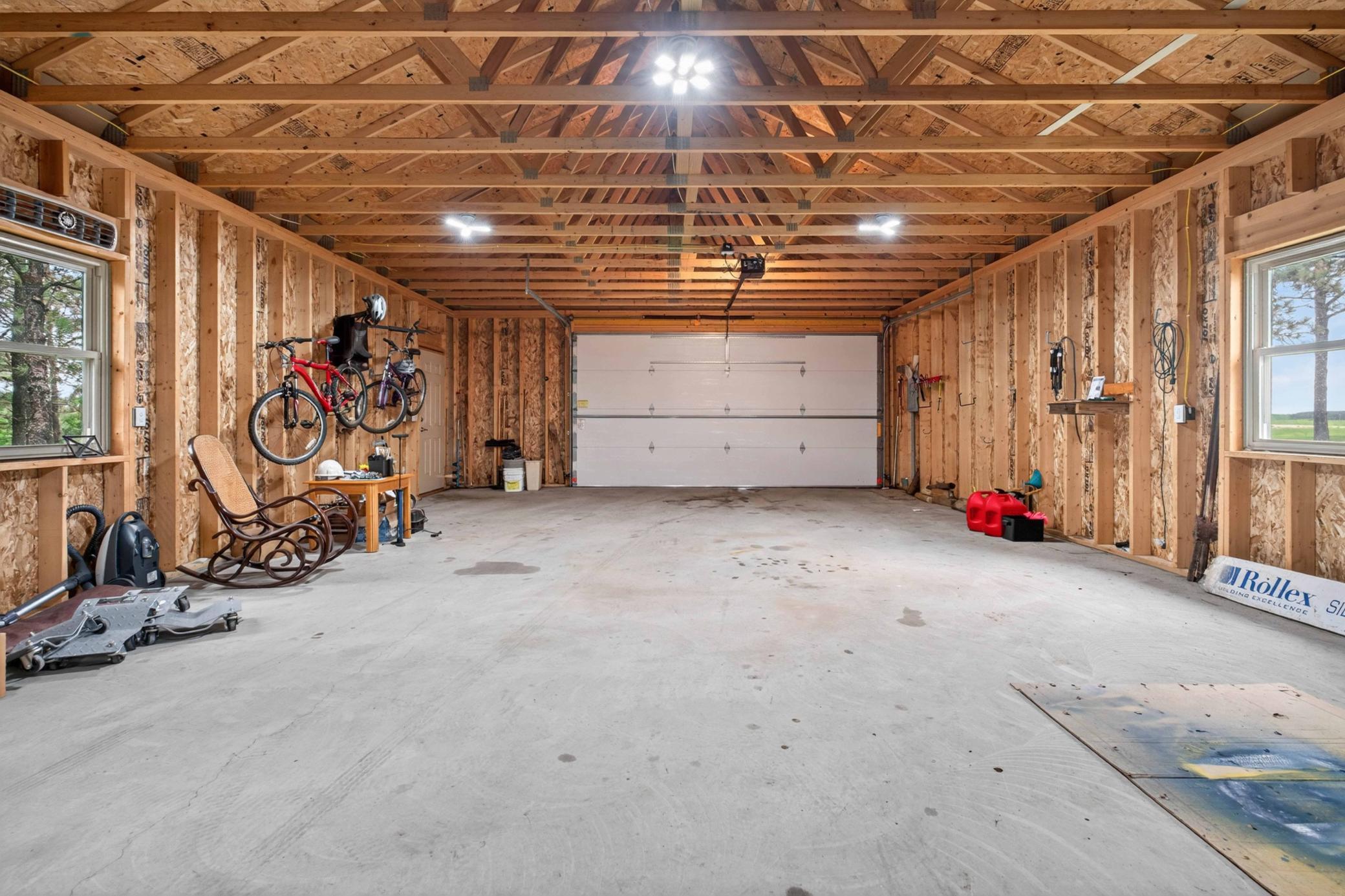main property photo 81