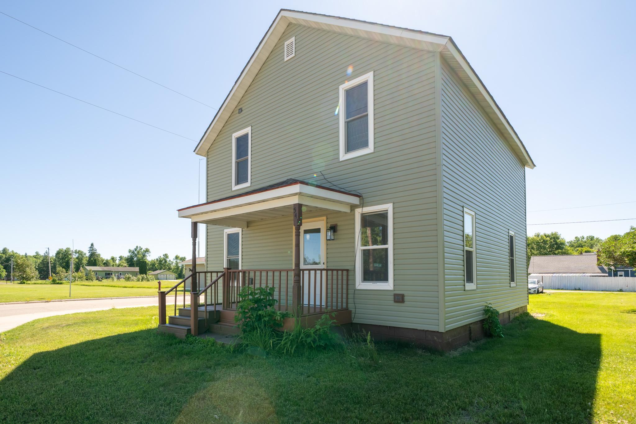 main property photo 1