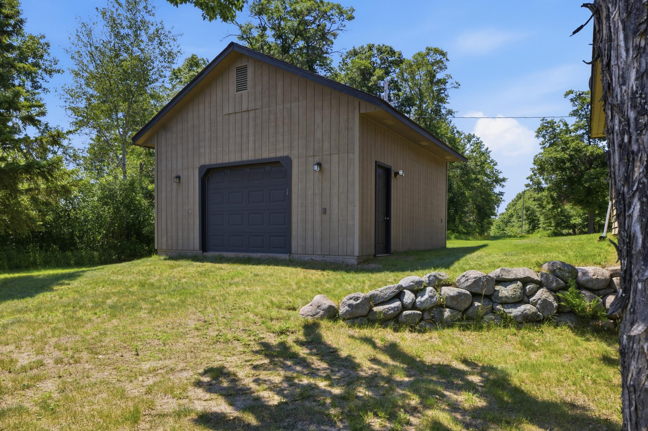 main property photo 60