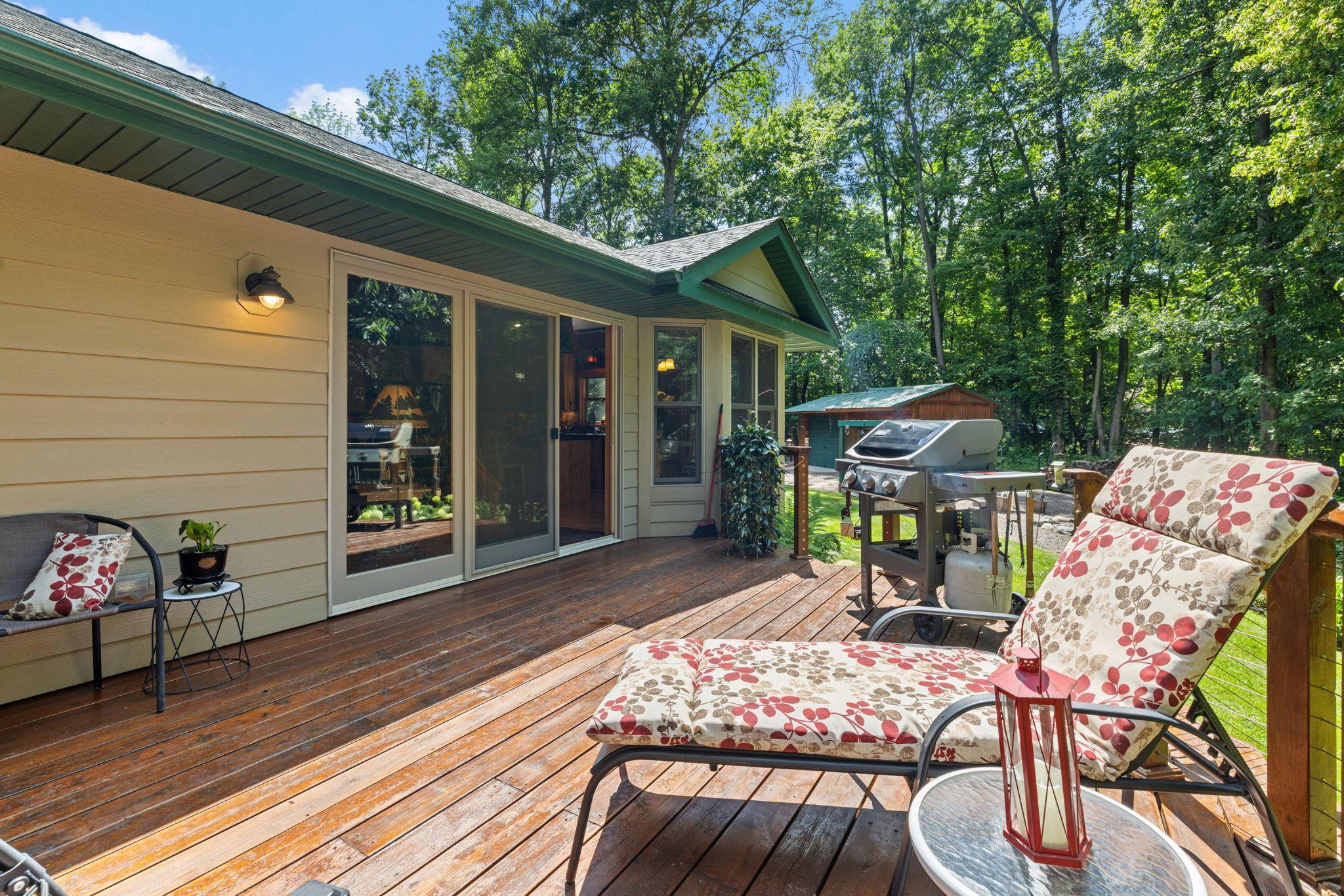 main property photo 78