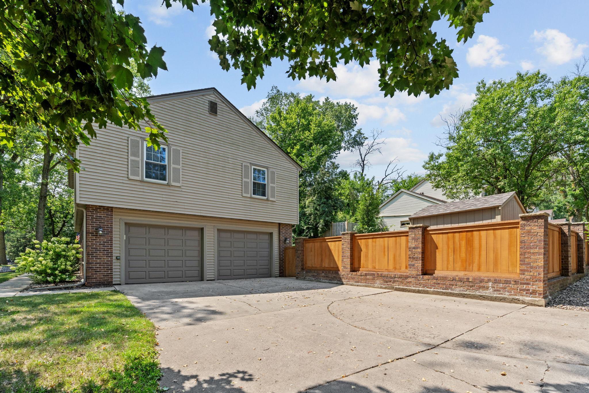 main property photo 49