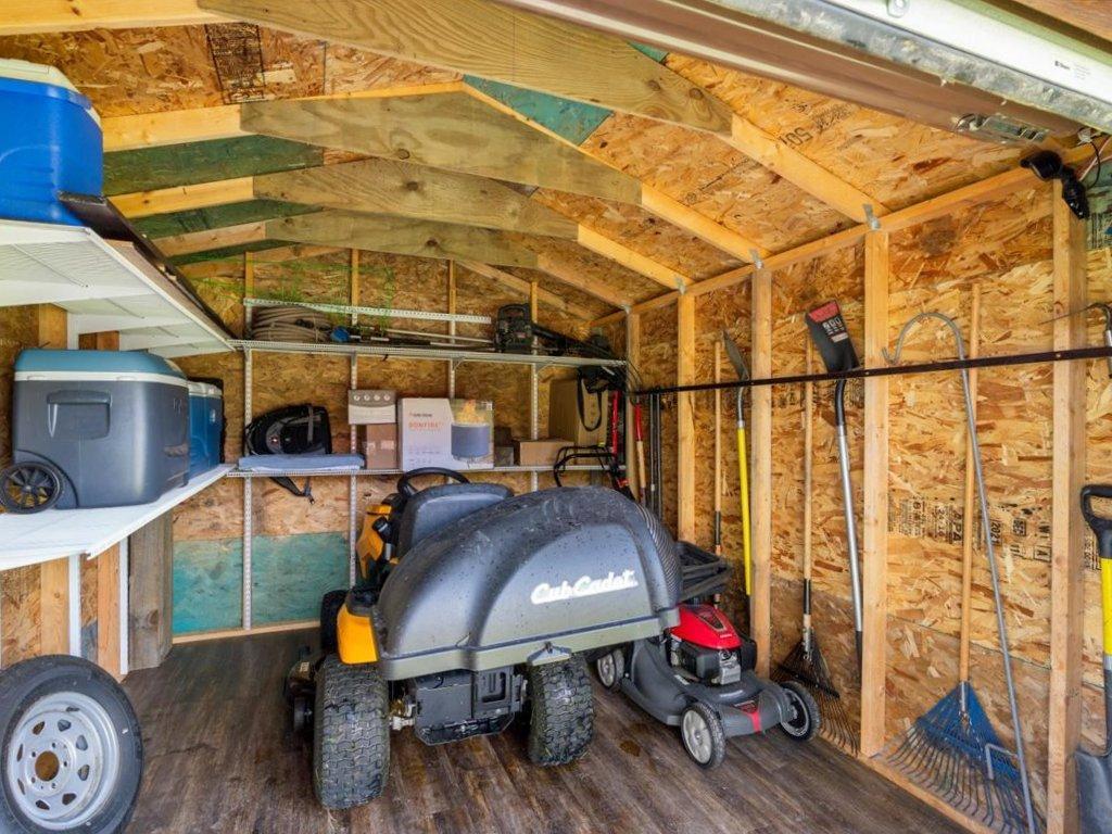 main property photo 49