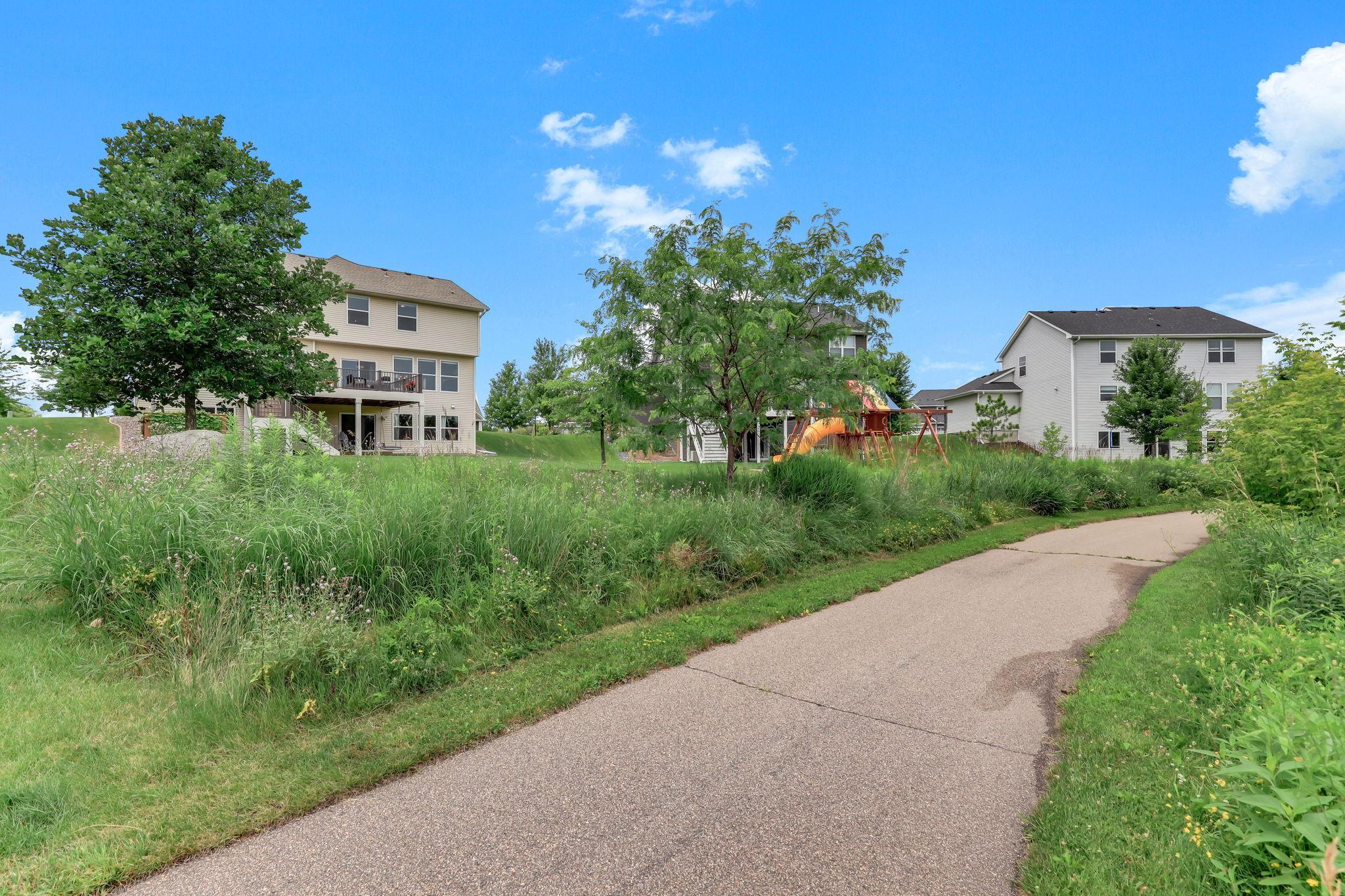 main property photo 50