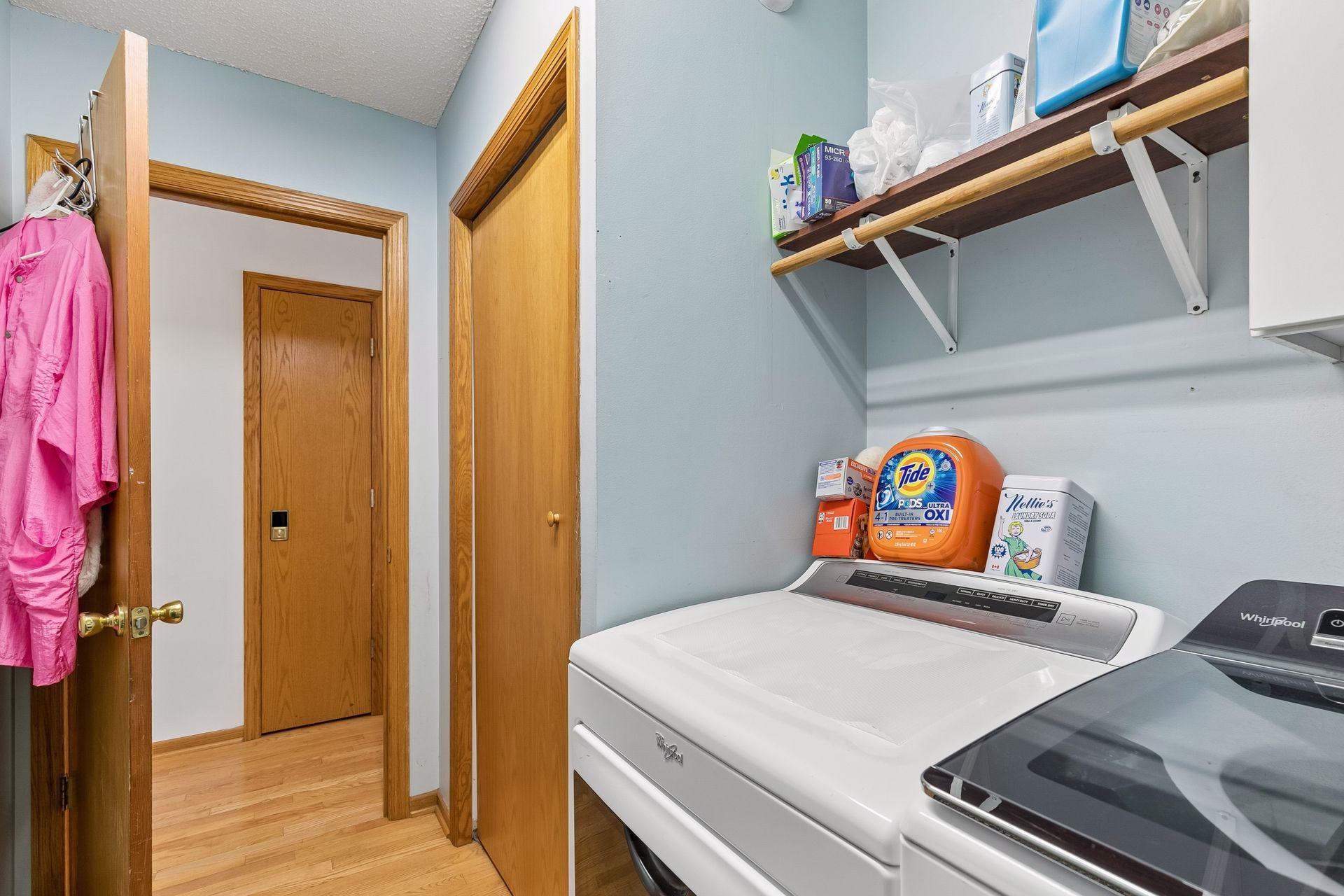 main property photo 28