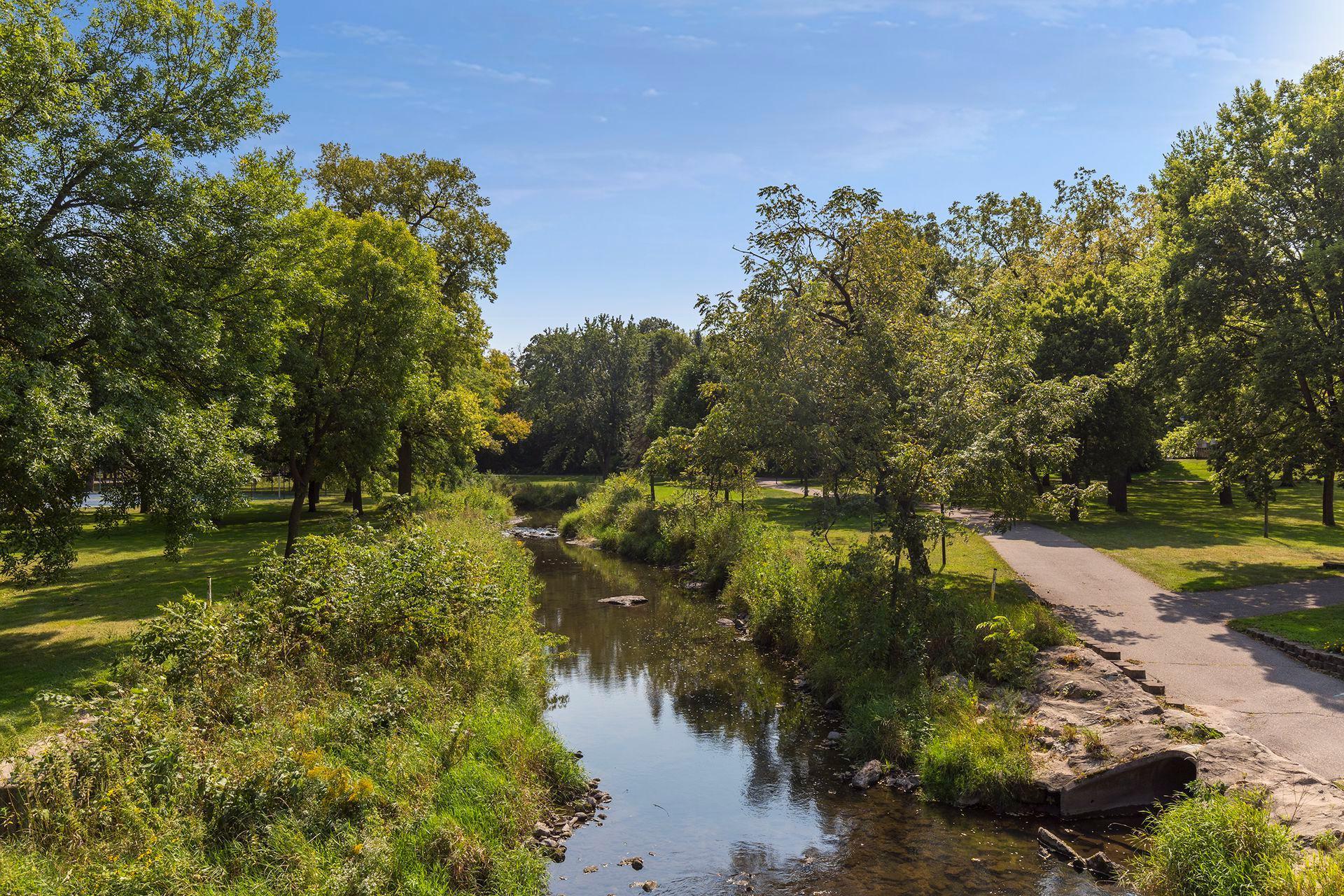 main property photo 51
