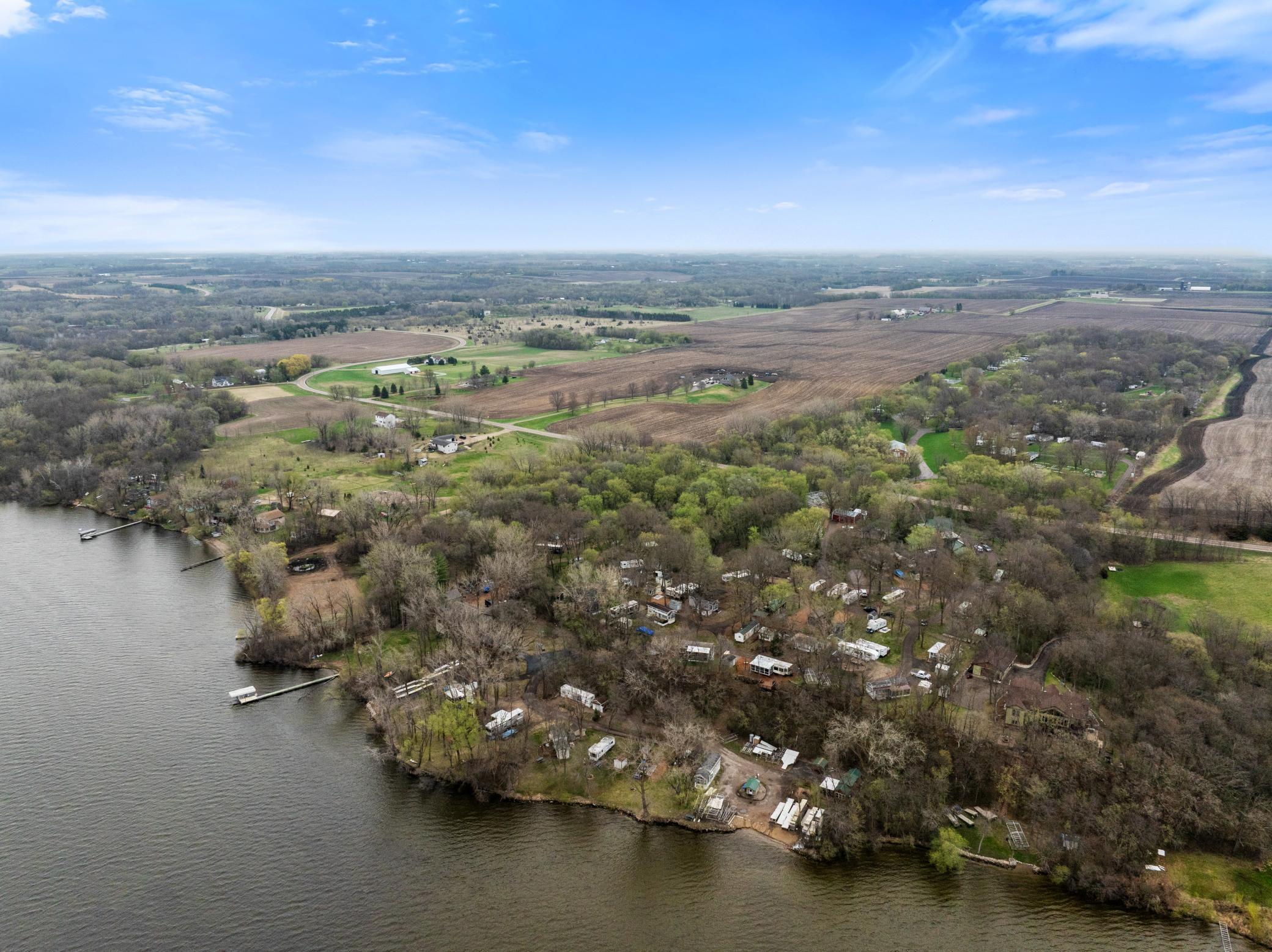 main property photo 35