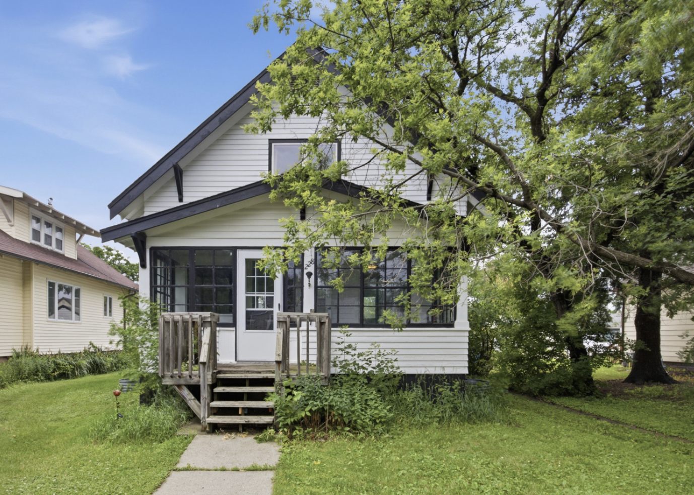 main property photo 5