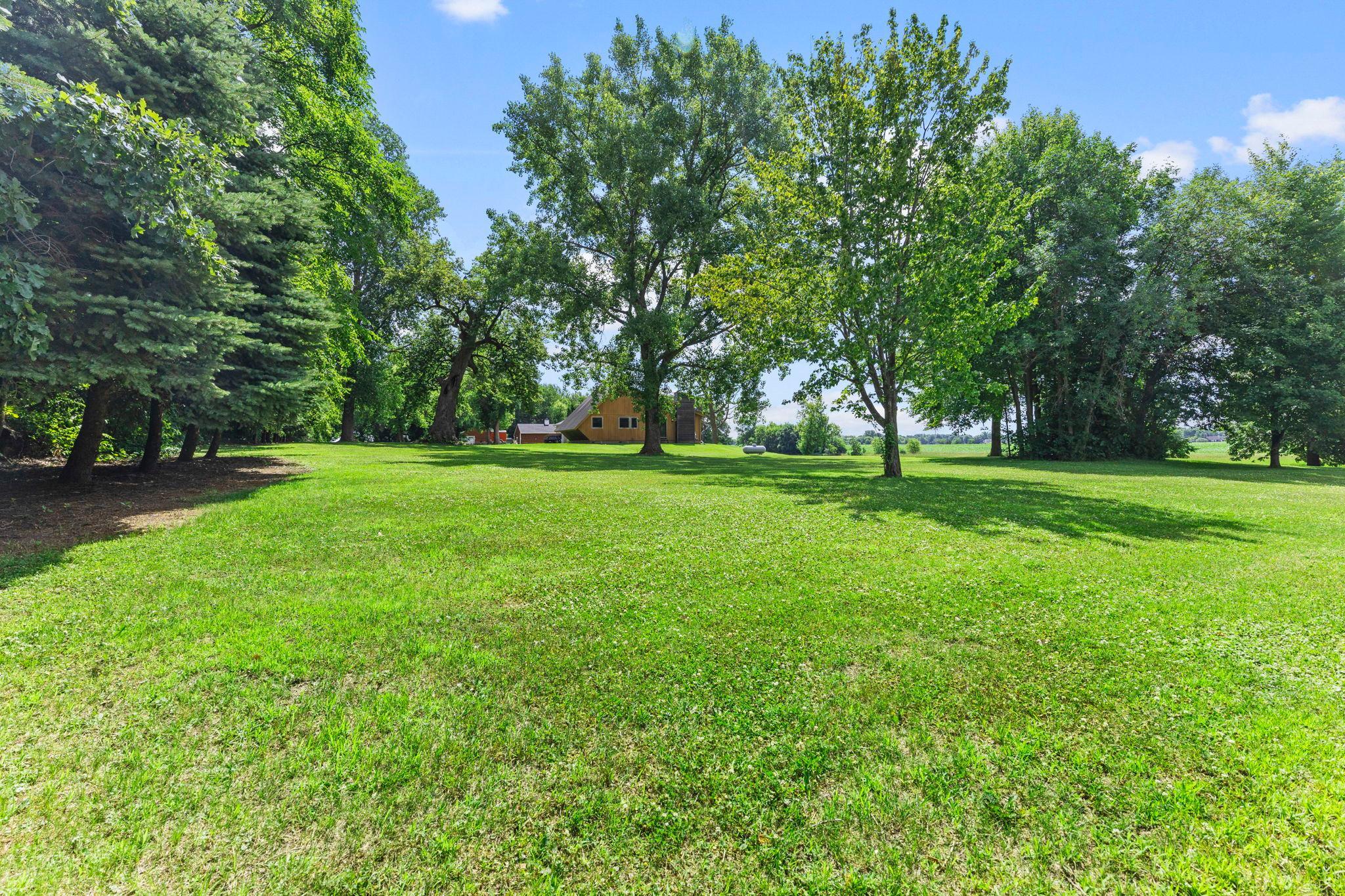 main property photo 27