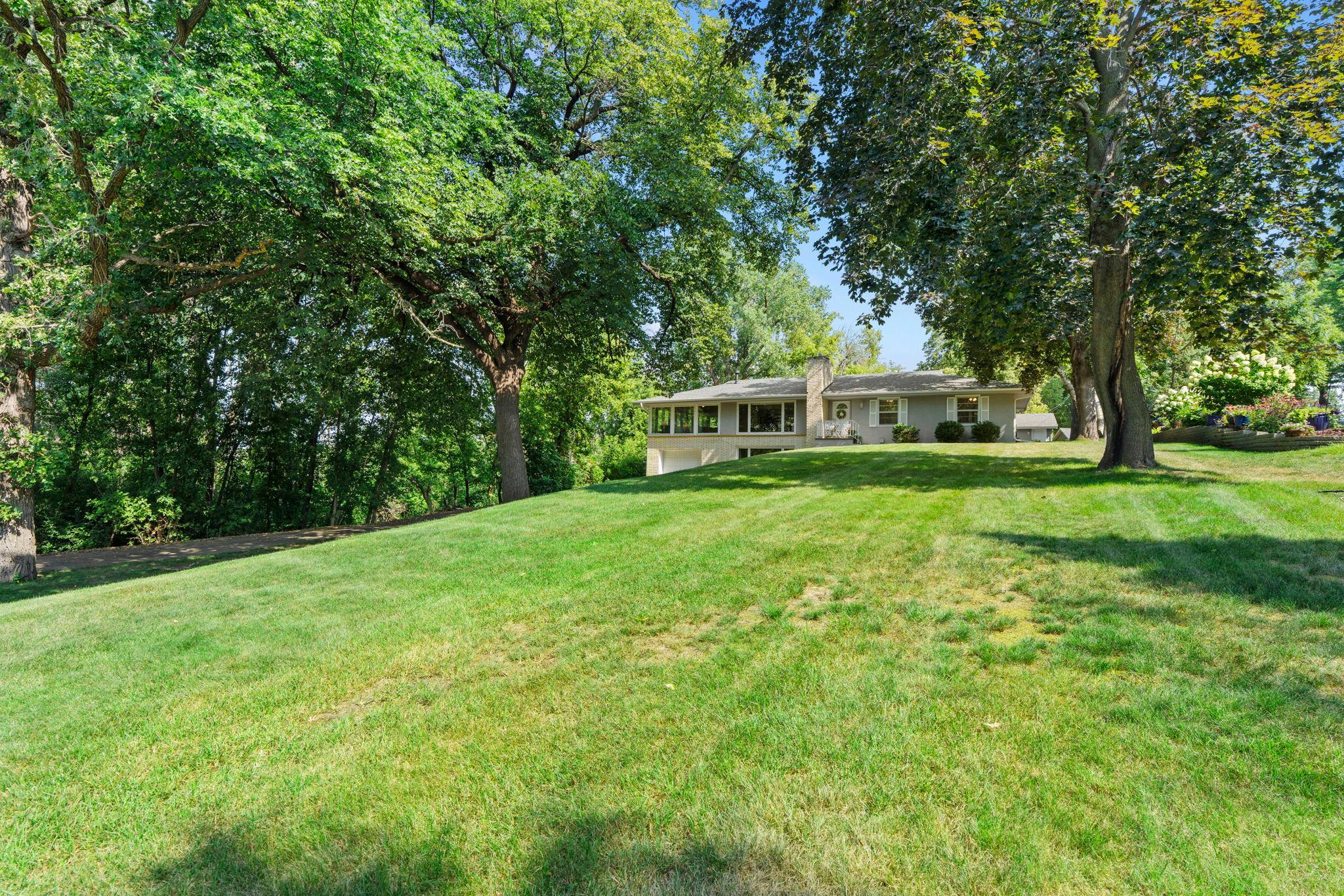 main property photo 74