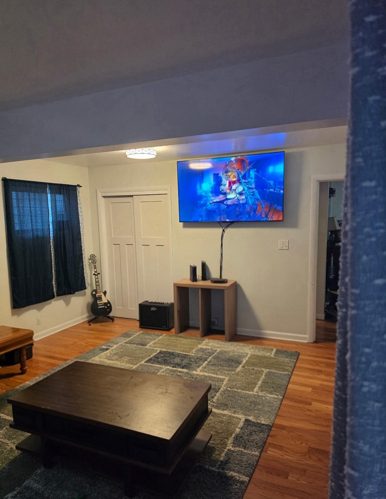 main property photo 7