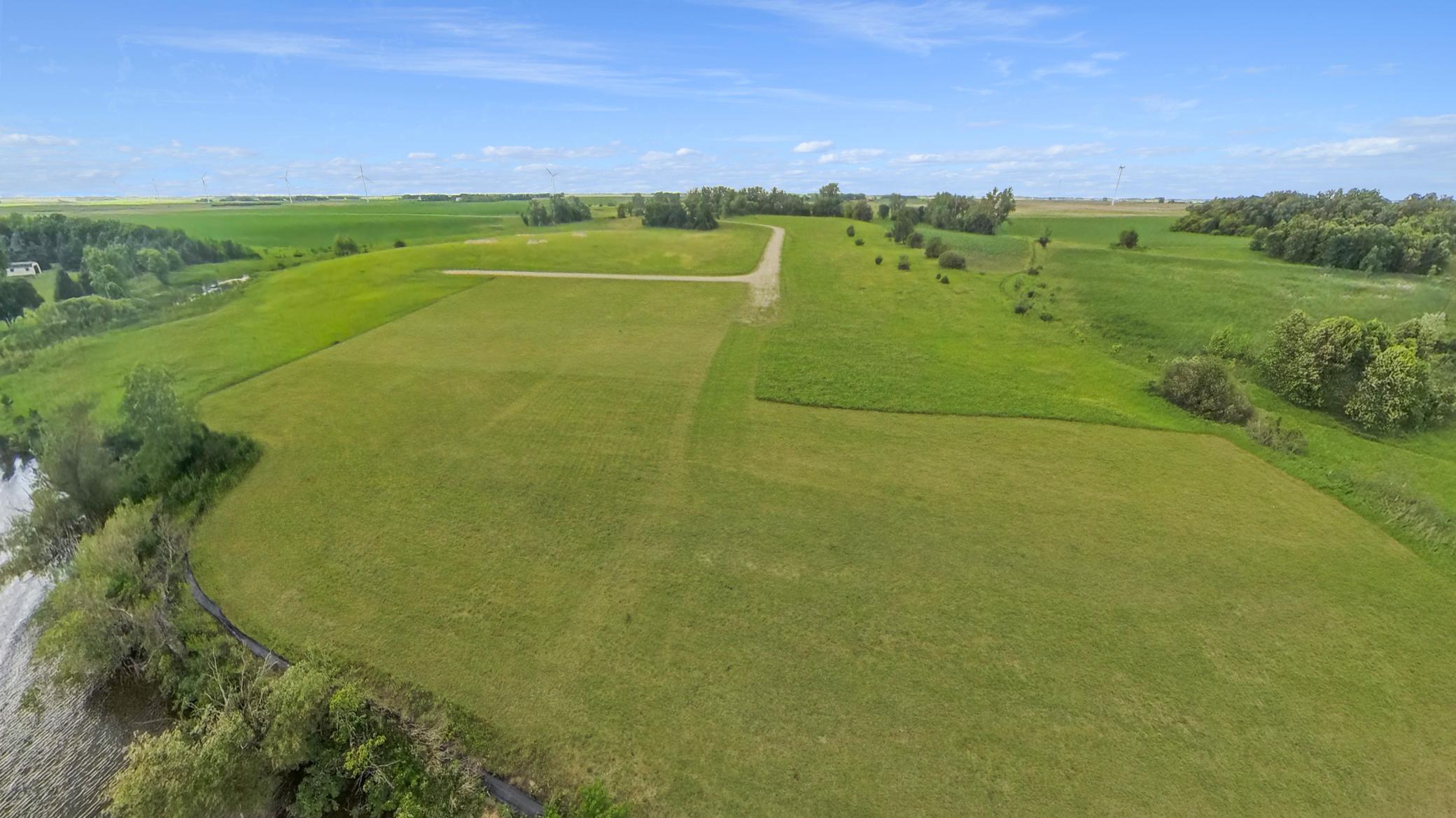 main property photo 7
