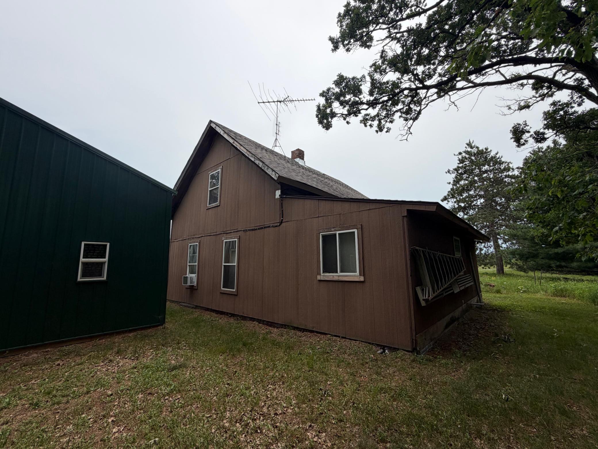 main property photo 19