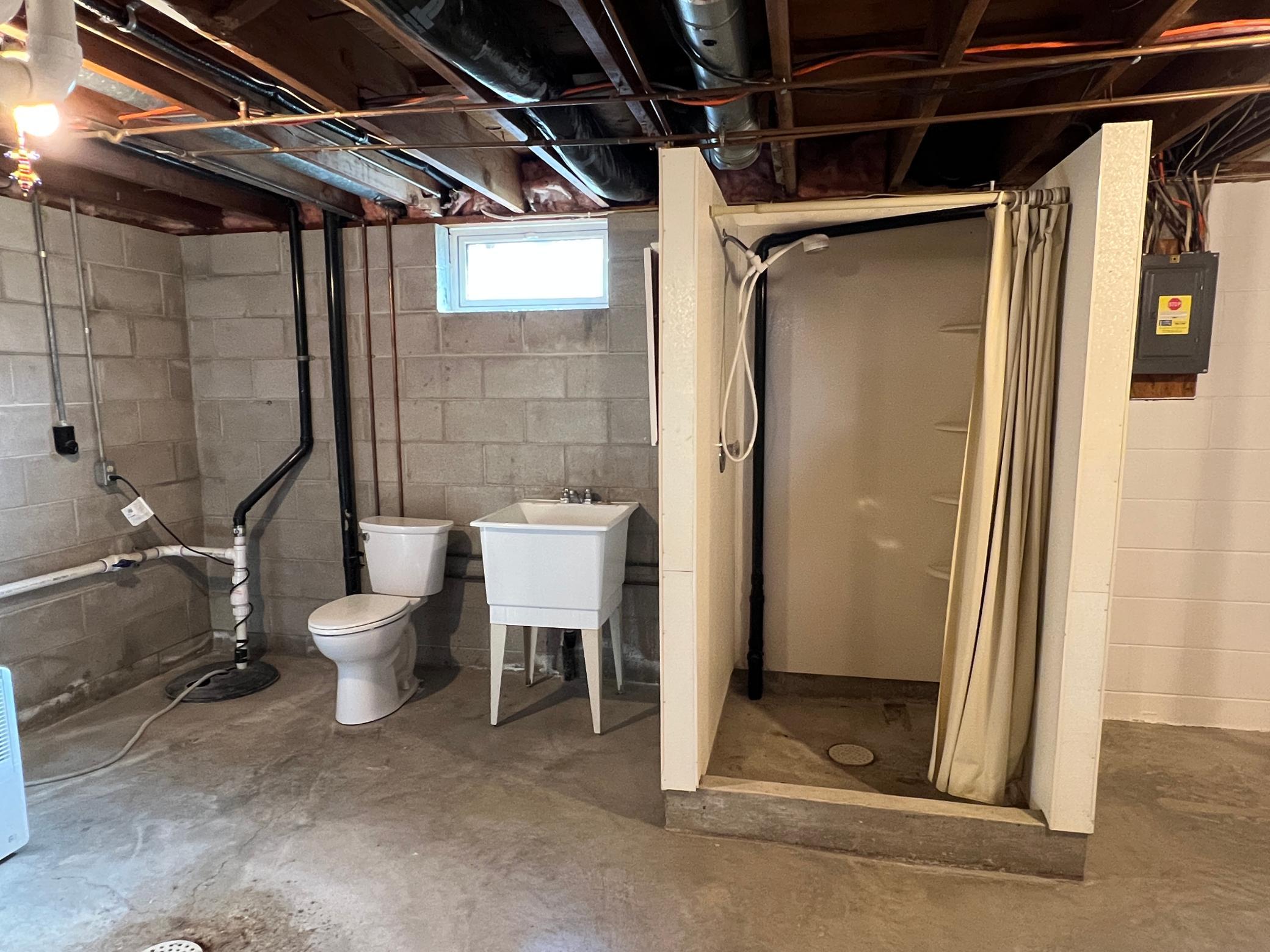 main property photo 35