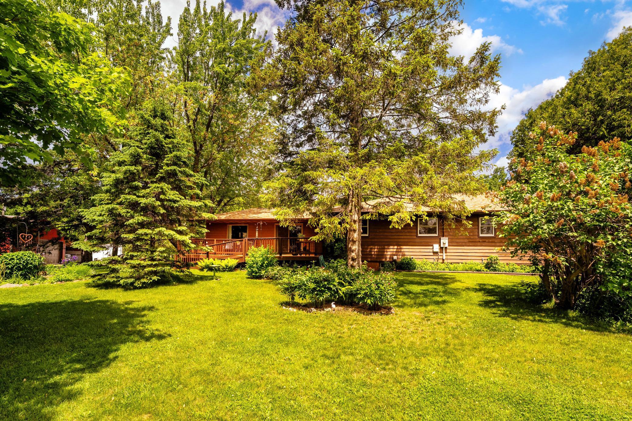 main property photo 40