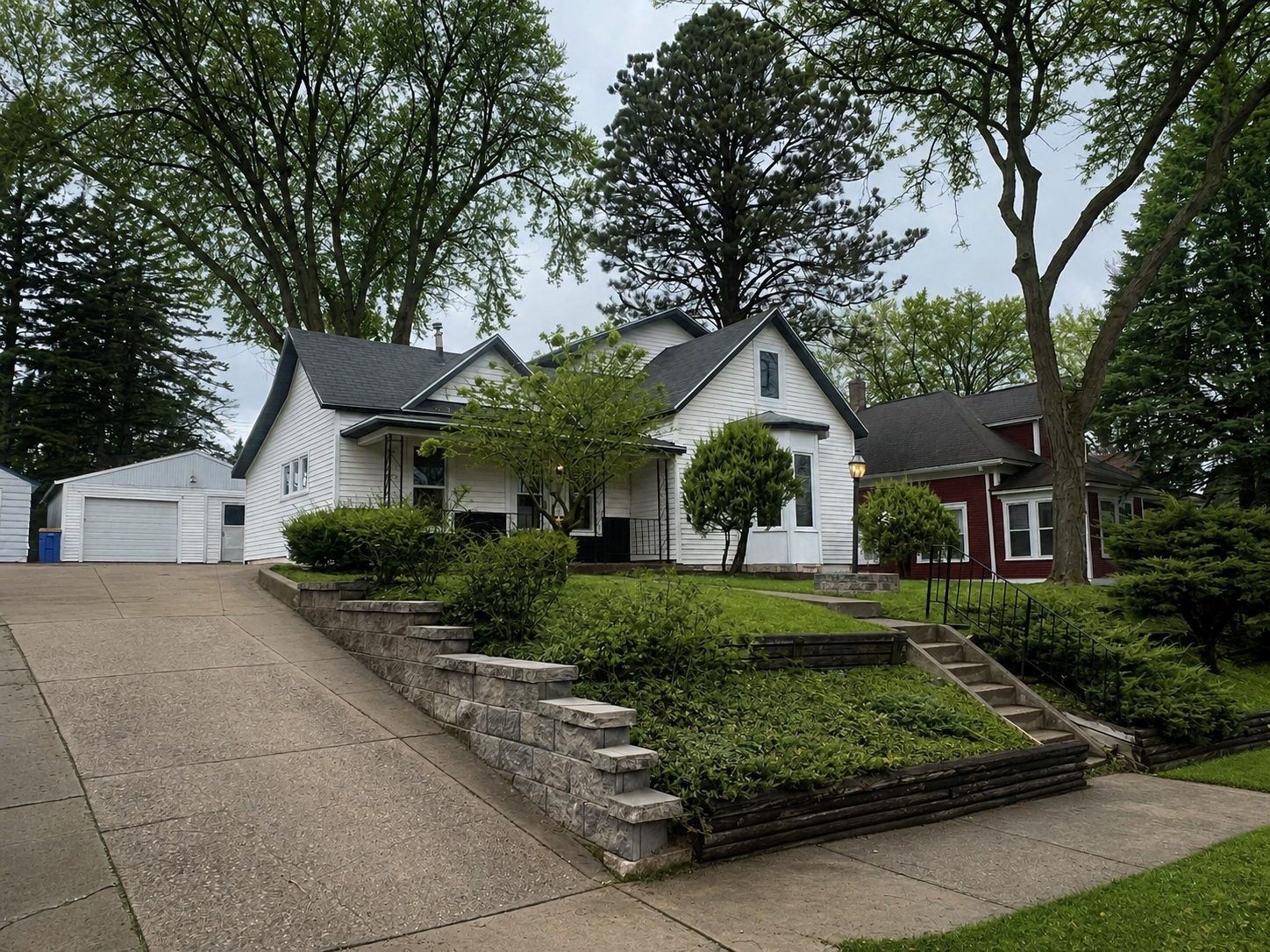 main property photo 31