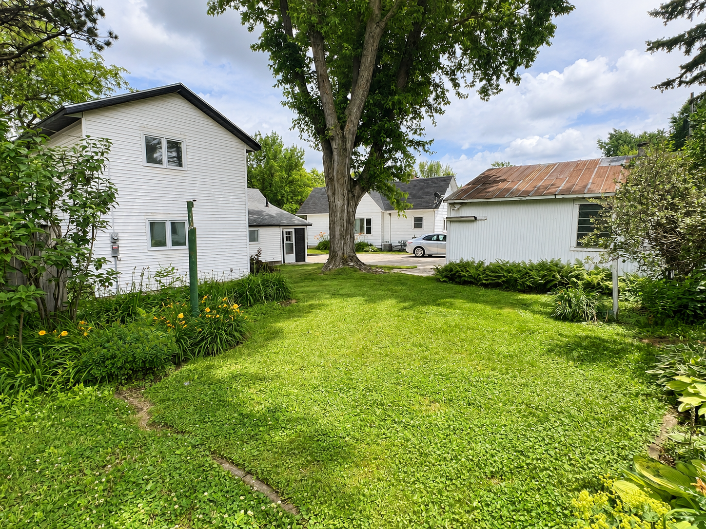 main property photo 7