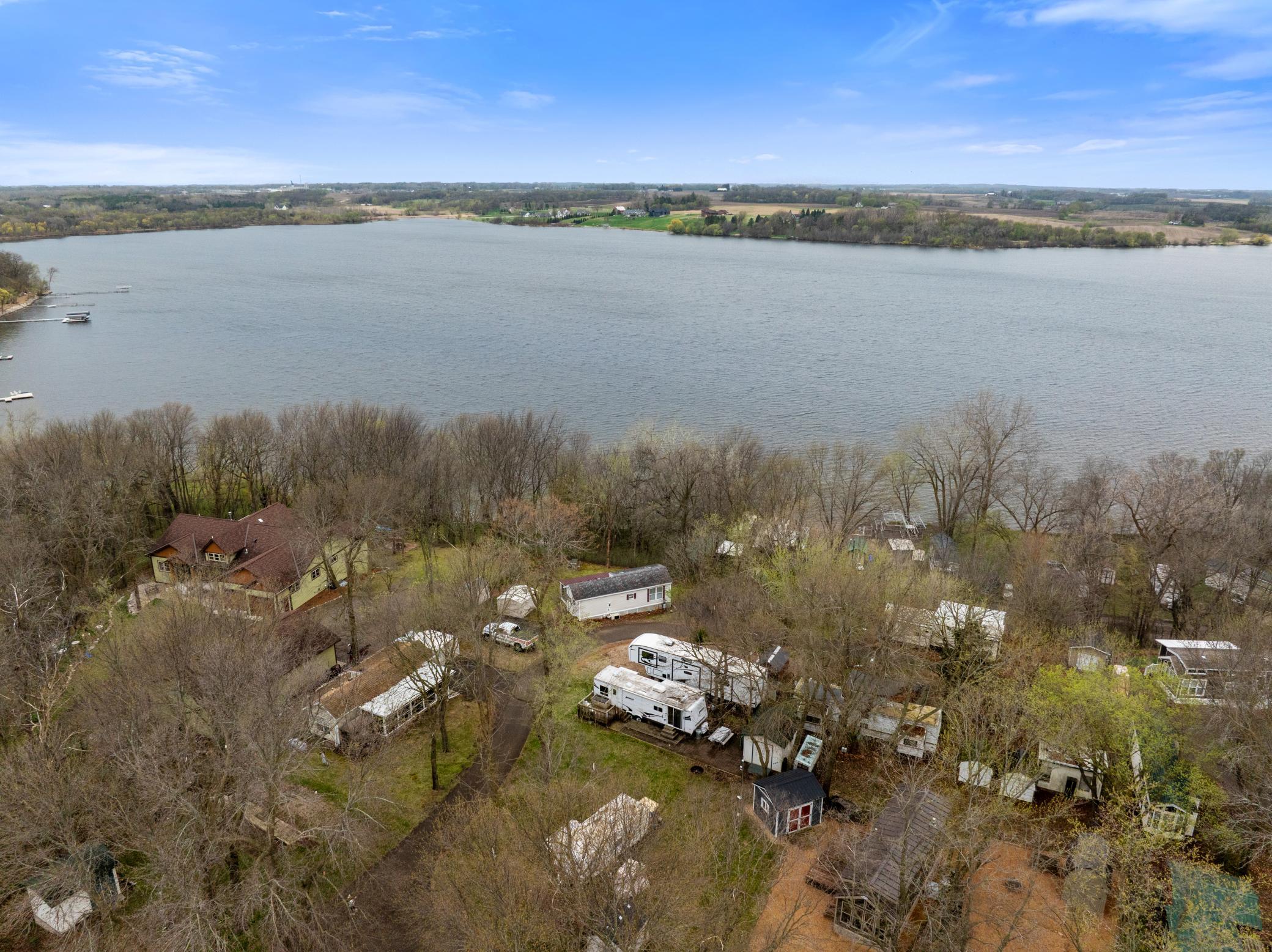 main property photo 41