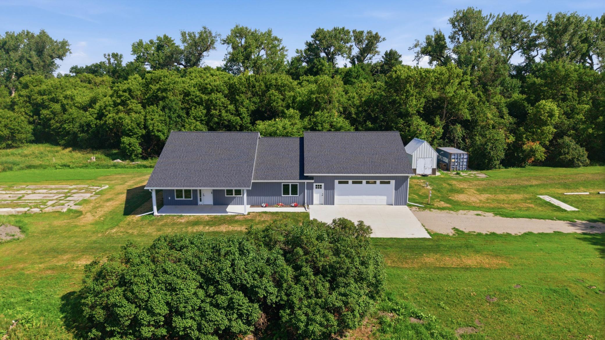 main property photo 48