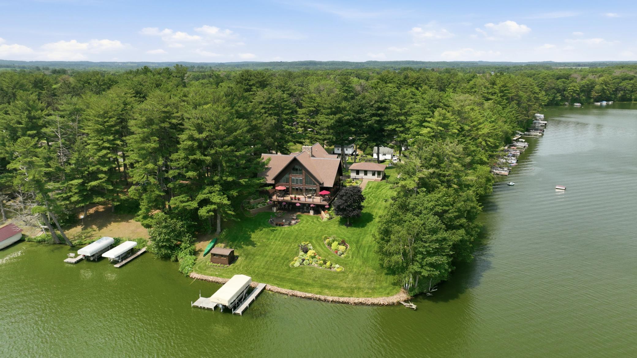 main property photo 3